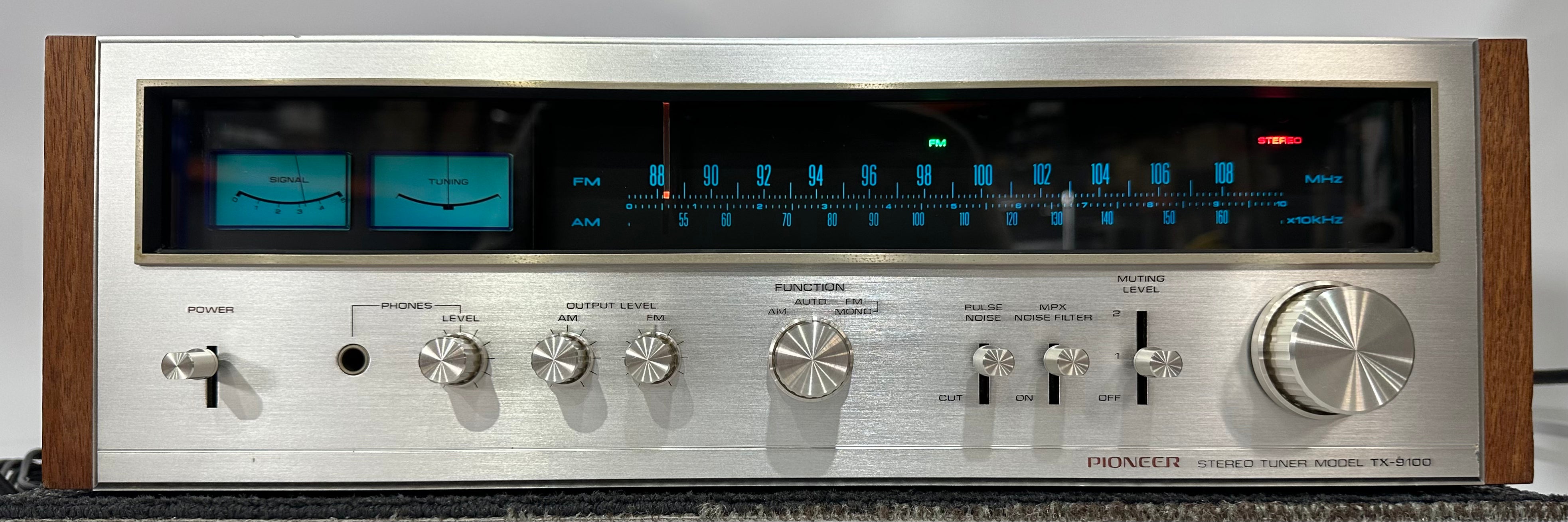 PIONEER TX 9100 AM/FM TUNER – Record Mart HiFi PIONEER TX 9100 AM/FM TUNER – Record Mart HiFi