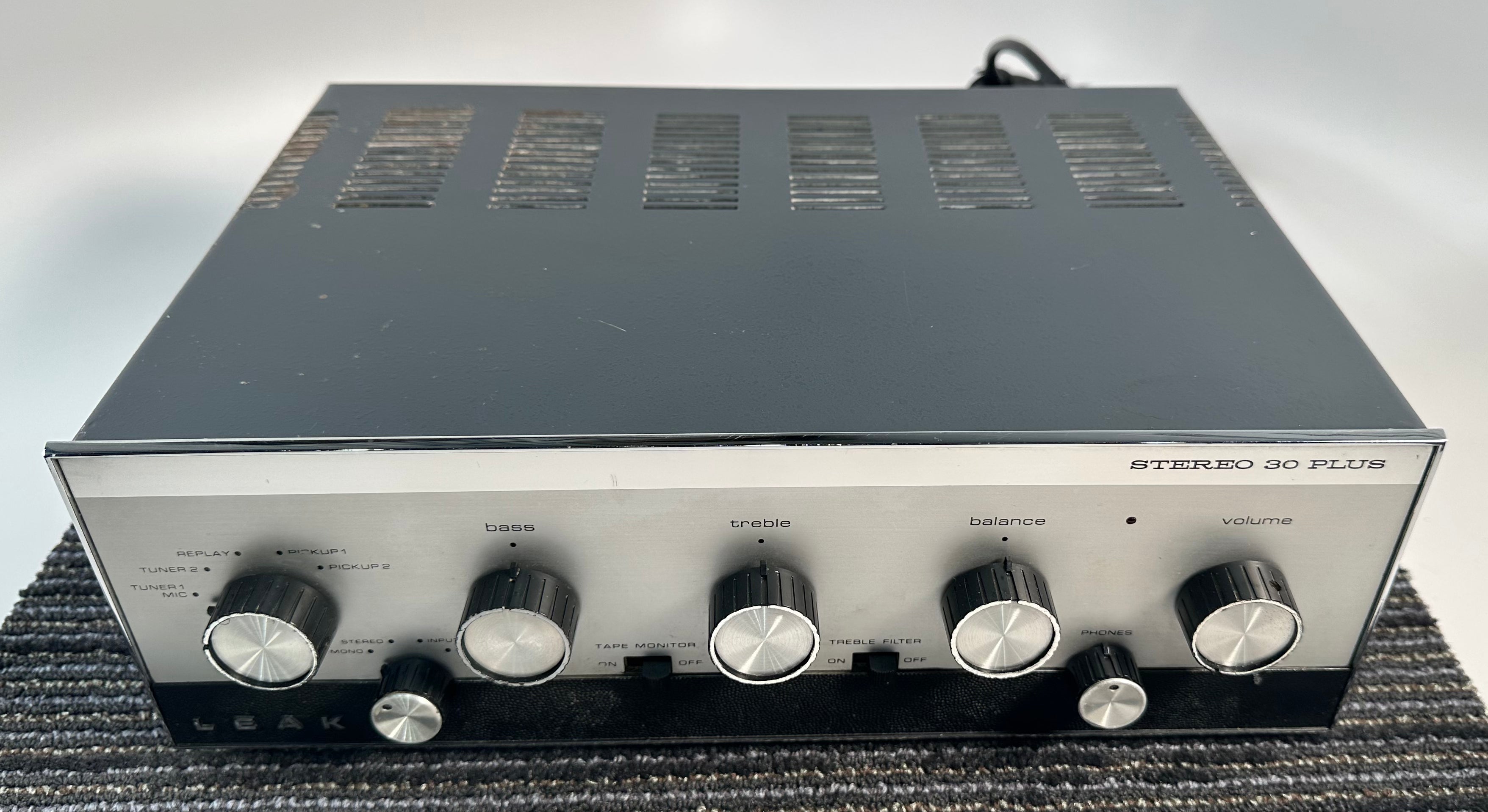 Leak Stereo 30 Plus Integrated Amplifier – Record Mart HiFi