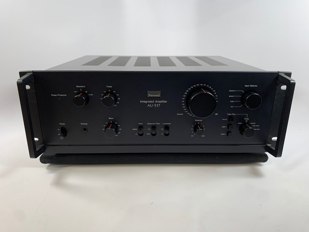SANSUI AU-517 INTEGRATED AMP W/ORIGINAL RACK HANDLES