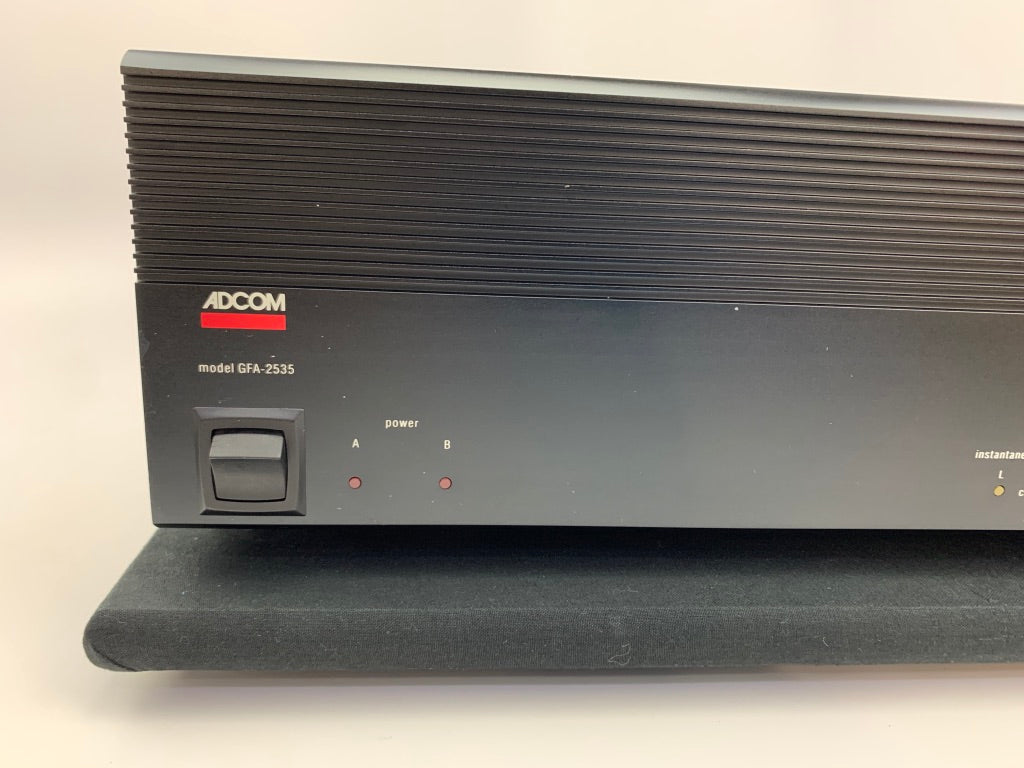 ADCOM GFA 2535 AMPLIFIER