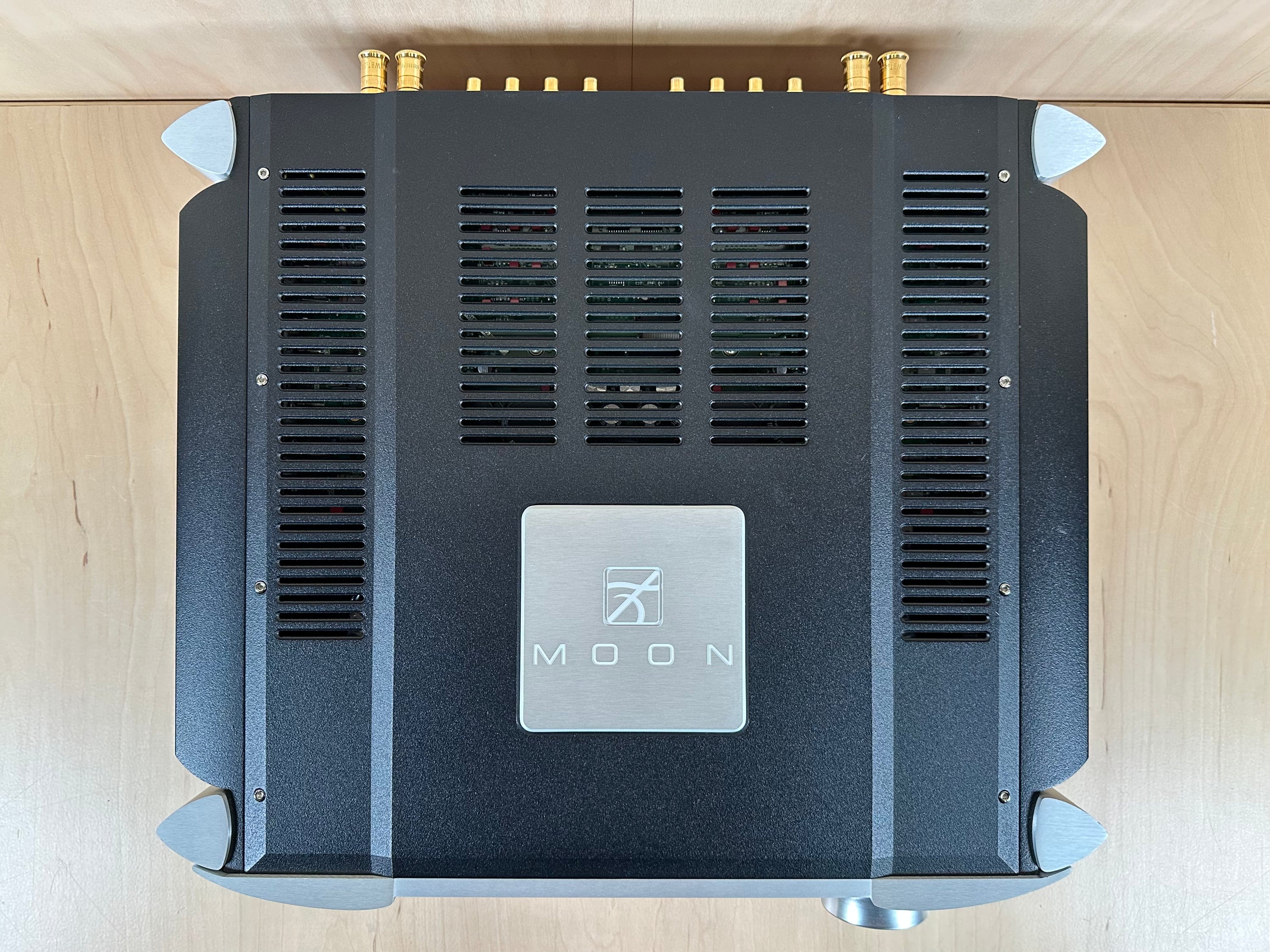 Simaudio Moon 600i Integrated Amplifier