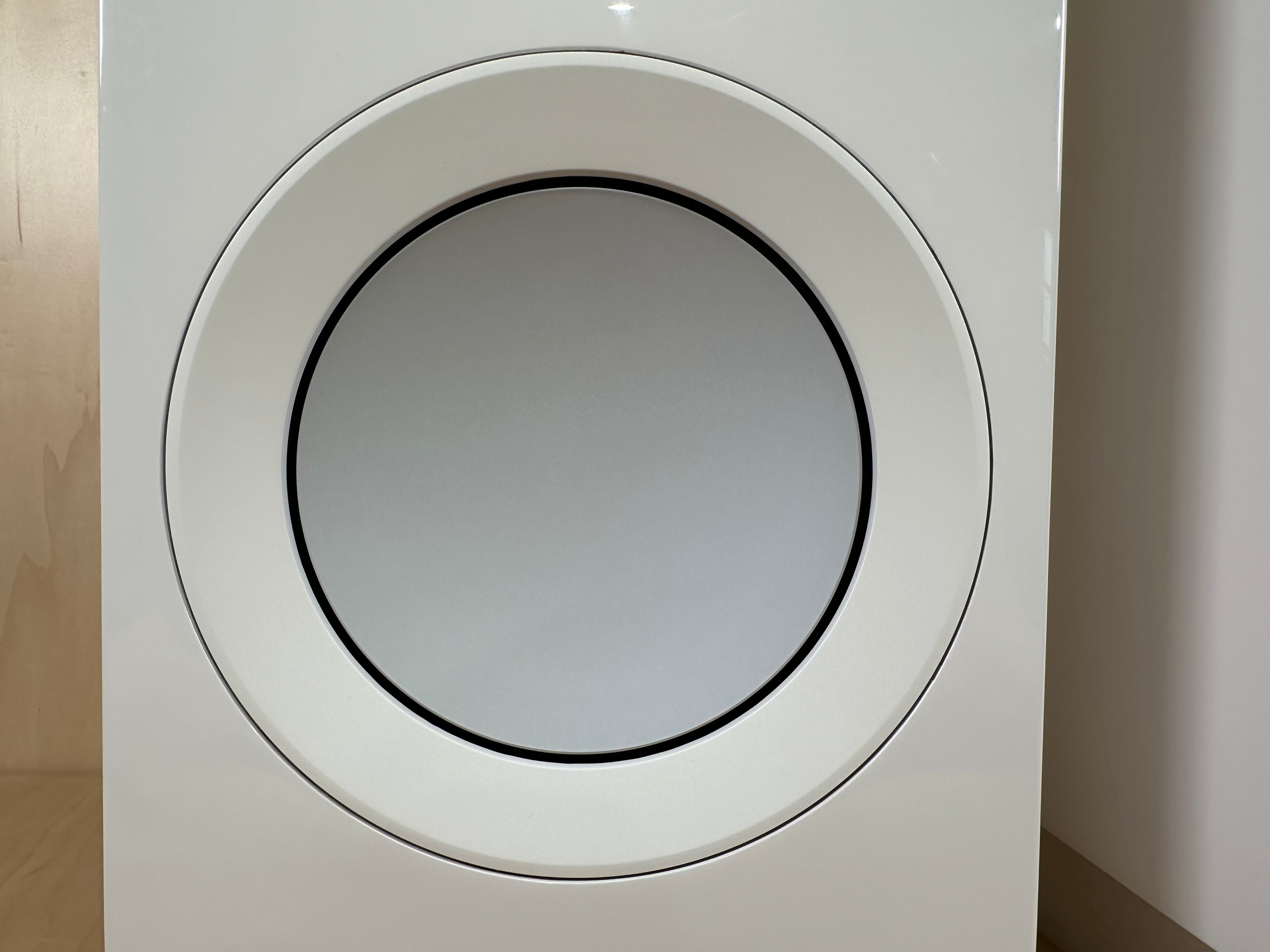 KEF R3 Speakers in Gloss White (NOT META)