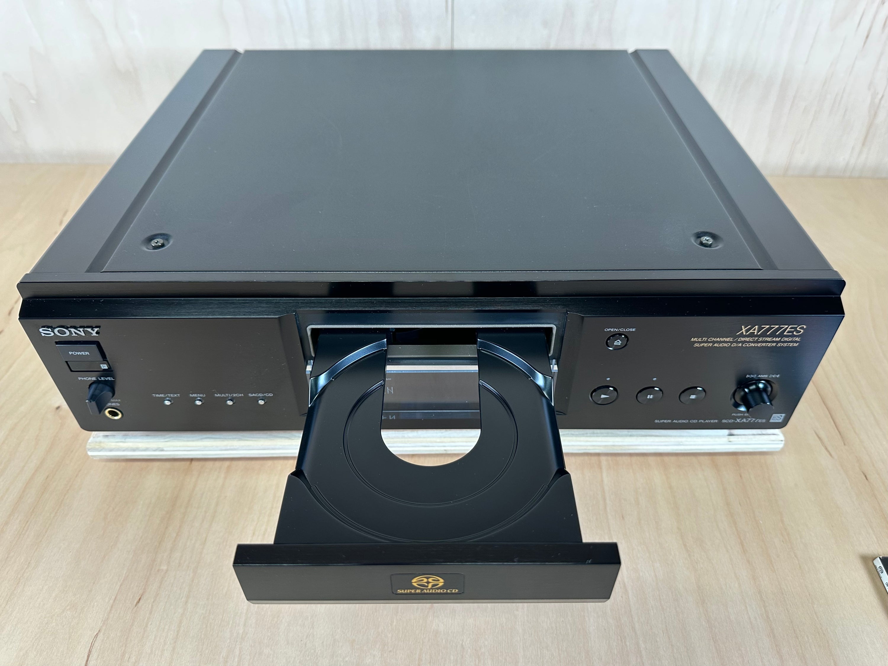 Sony SCD-XA777ES Super Audio CD Player SACD