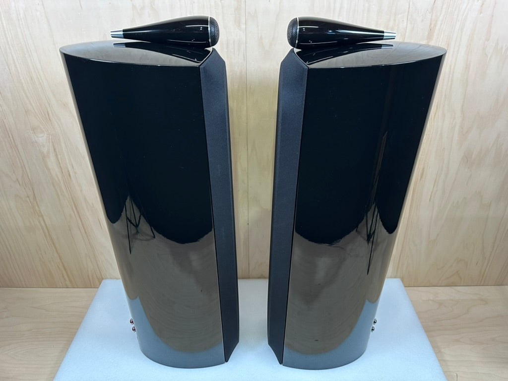 B&W 804 D3 Speakers Gloss Black