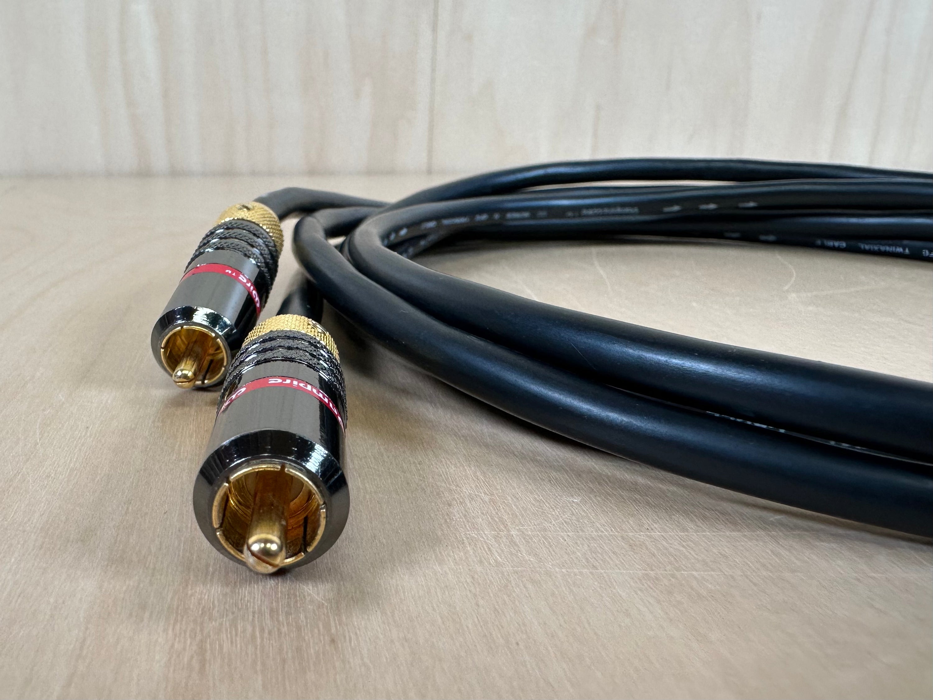 Vampire Wire CC Series II OFC 1.5 Meter Twinaxial RCA Interconnects