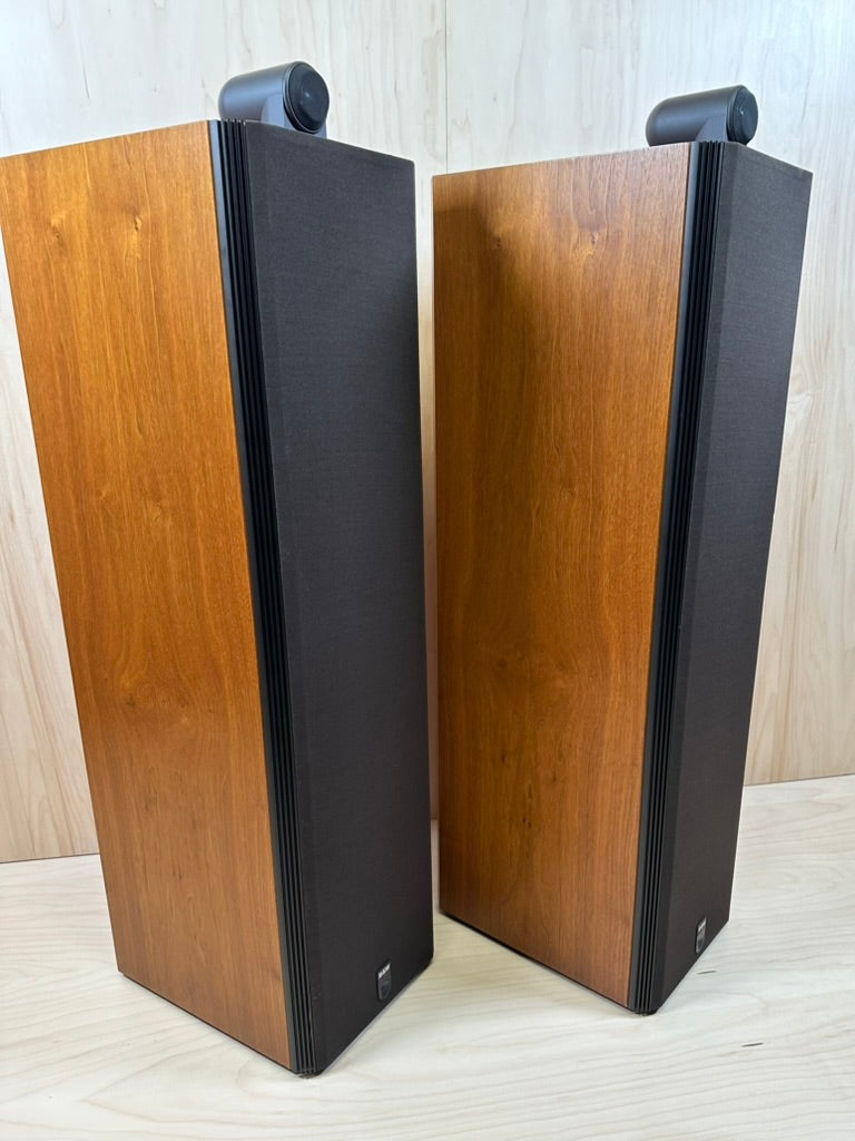 B&W Bowers & Wilkins Matrix 803 Series 2 Speakers in Walnut