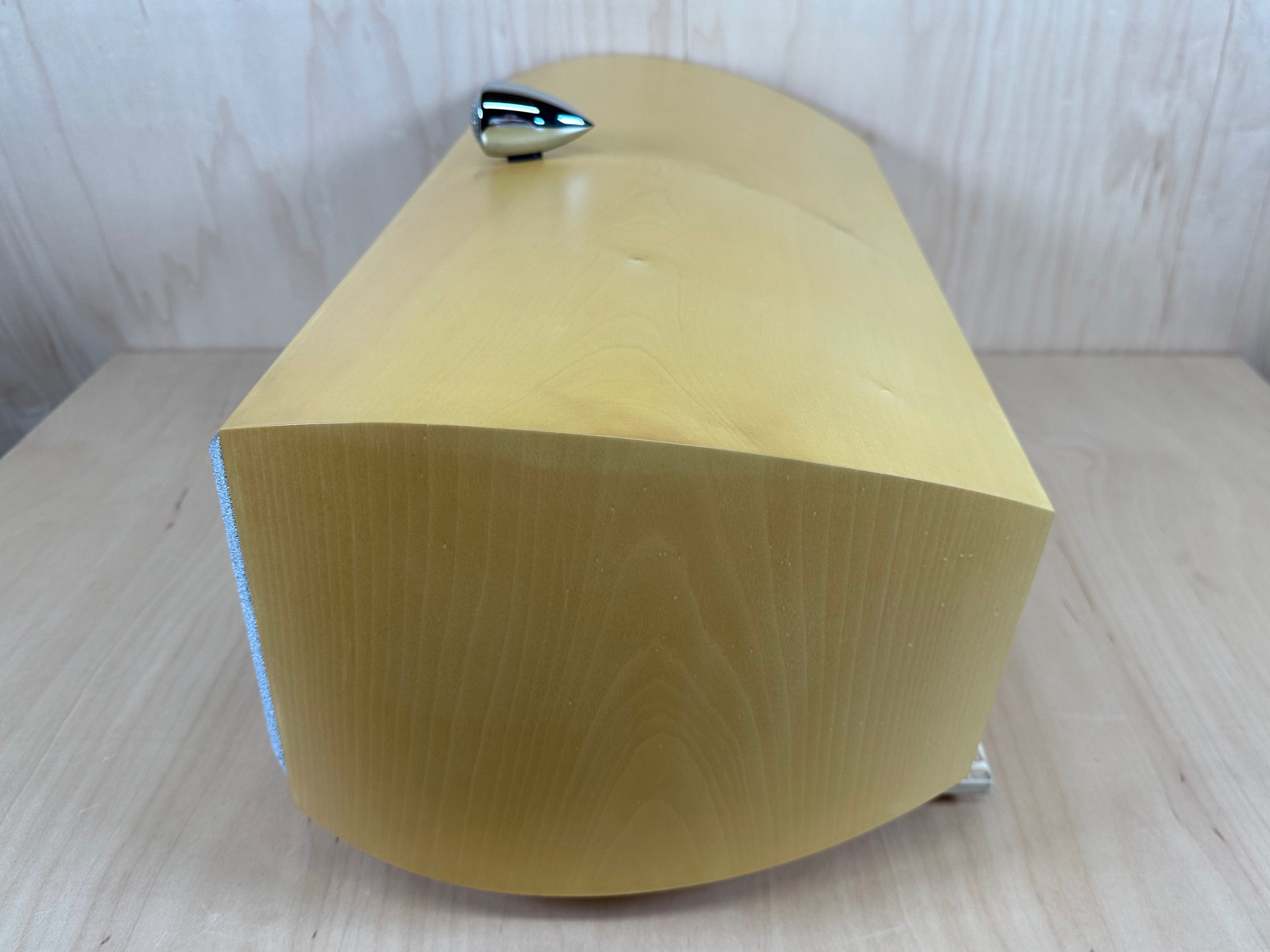 Kef XQ Two C Center Channel Speaker Light Maple w/Kef Rubber Pad