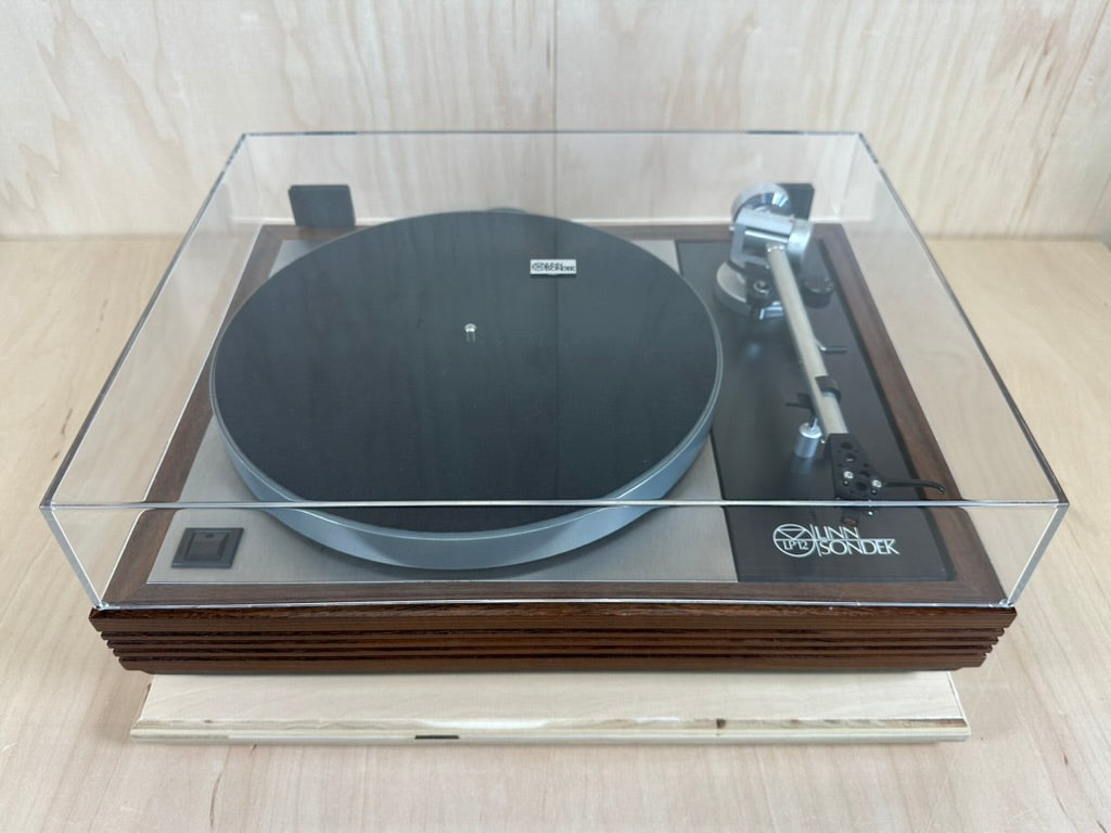 LP12 Linn Sondek Turntable w/Dynavector Karat 19A MKII