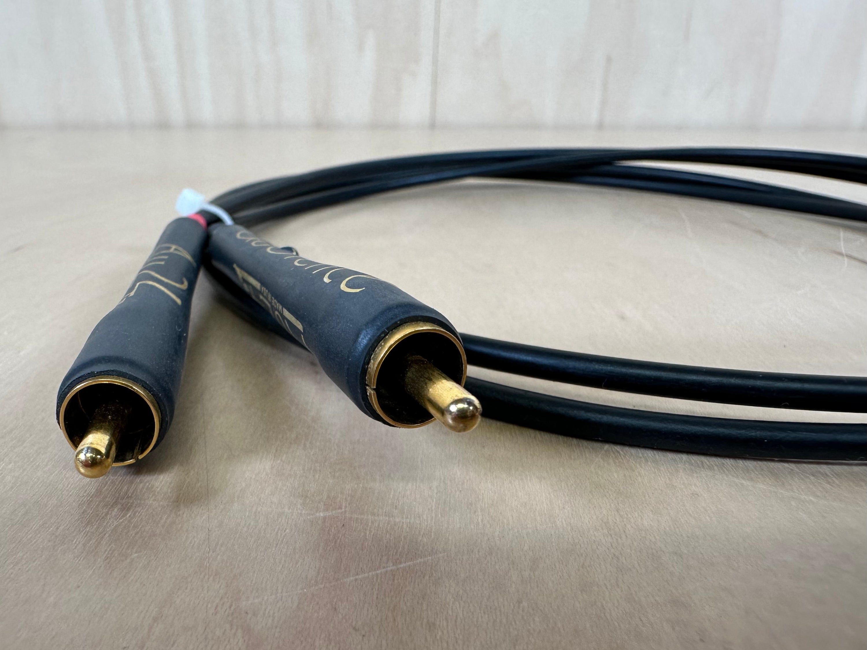 Audience AU24 RCA Interconnects 1 Meter Pair