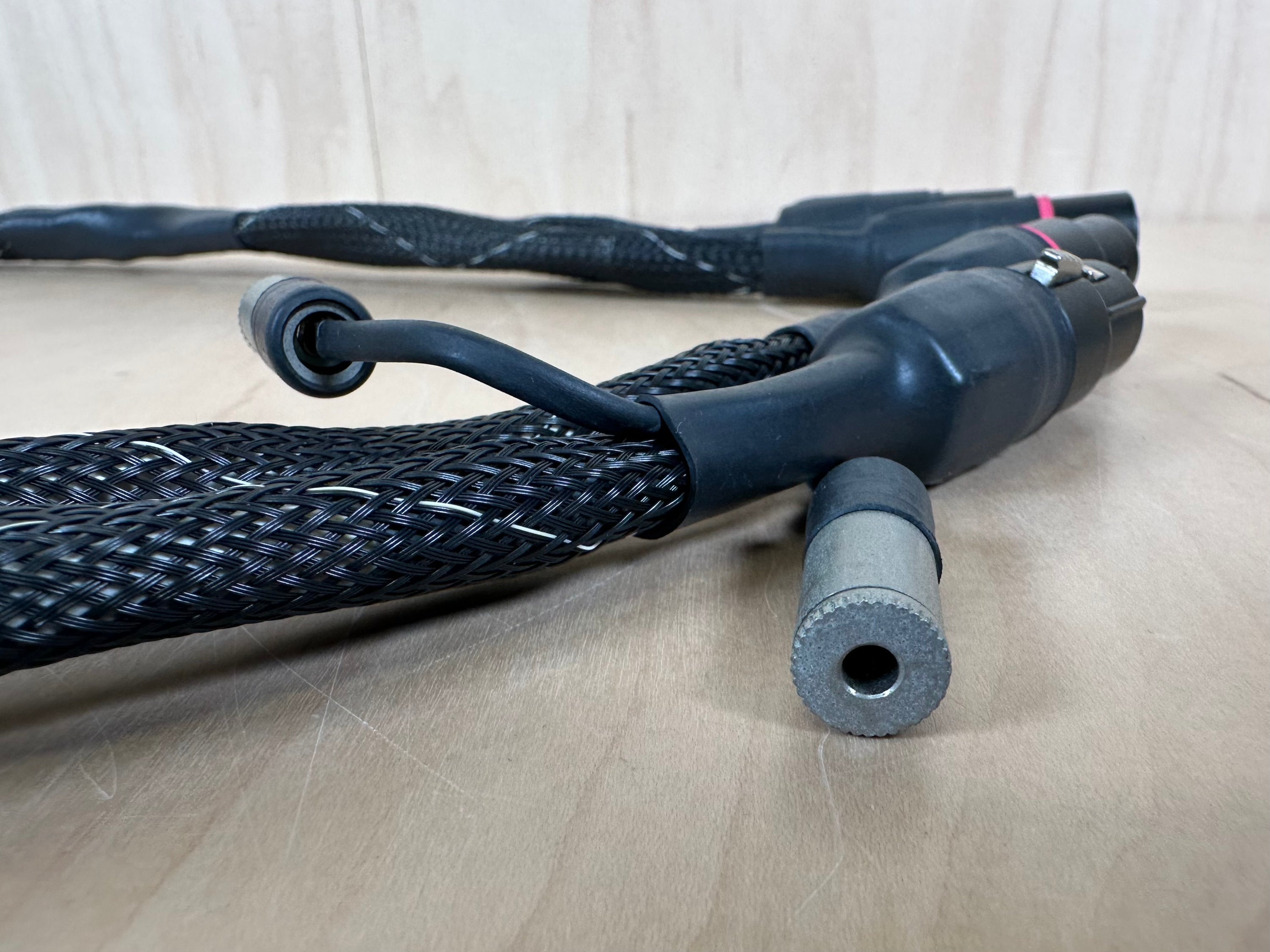 Synergistic Research Kaleidoscope Phase II 1 Meter XLR Interconnects w/Active Shielding PS