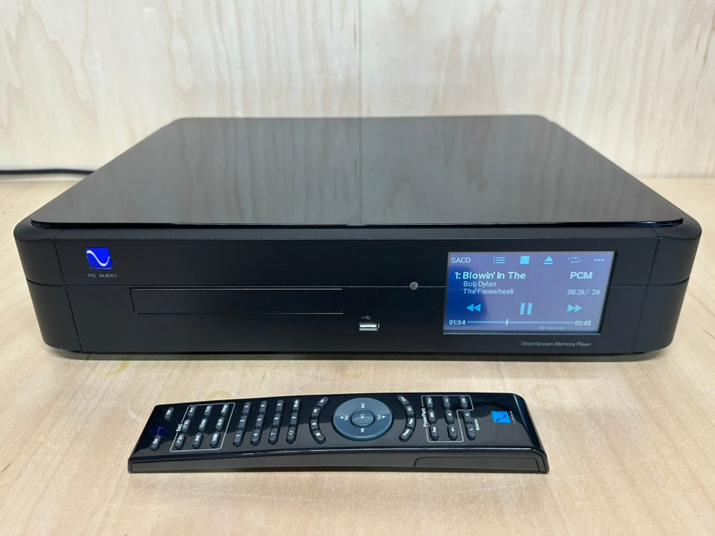PS Audio DirectStream Memory Player. CD SACD Universal Transport w/Original Remote