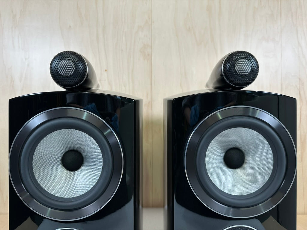 B&W 805 D3 Diamond Speakers Gloss Black w/boxes