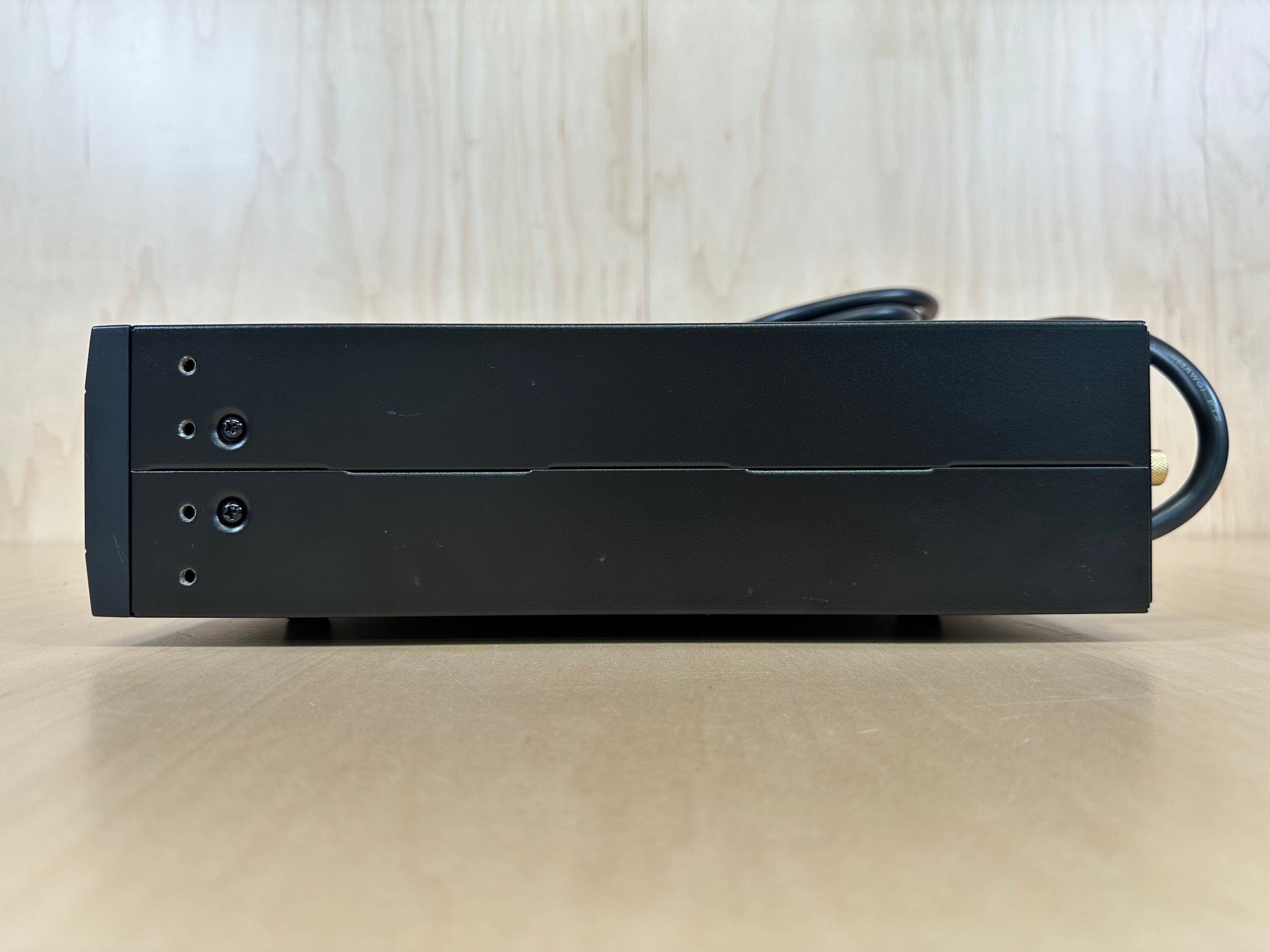 Panamax MR-5100 Power Conditioner