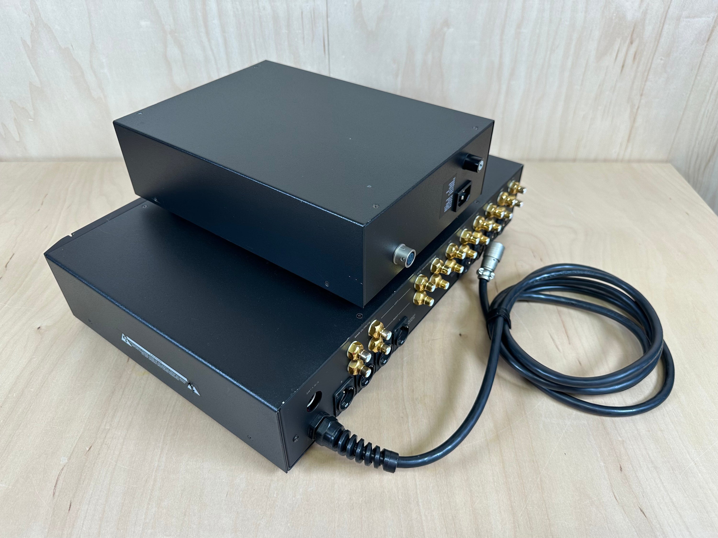 Threshold T2 Preamplifier