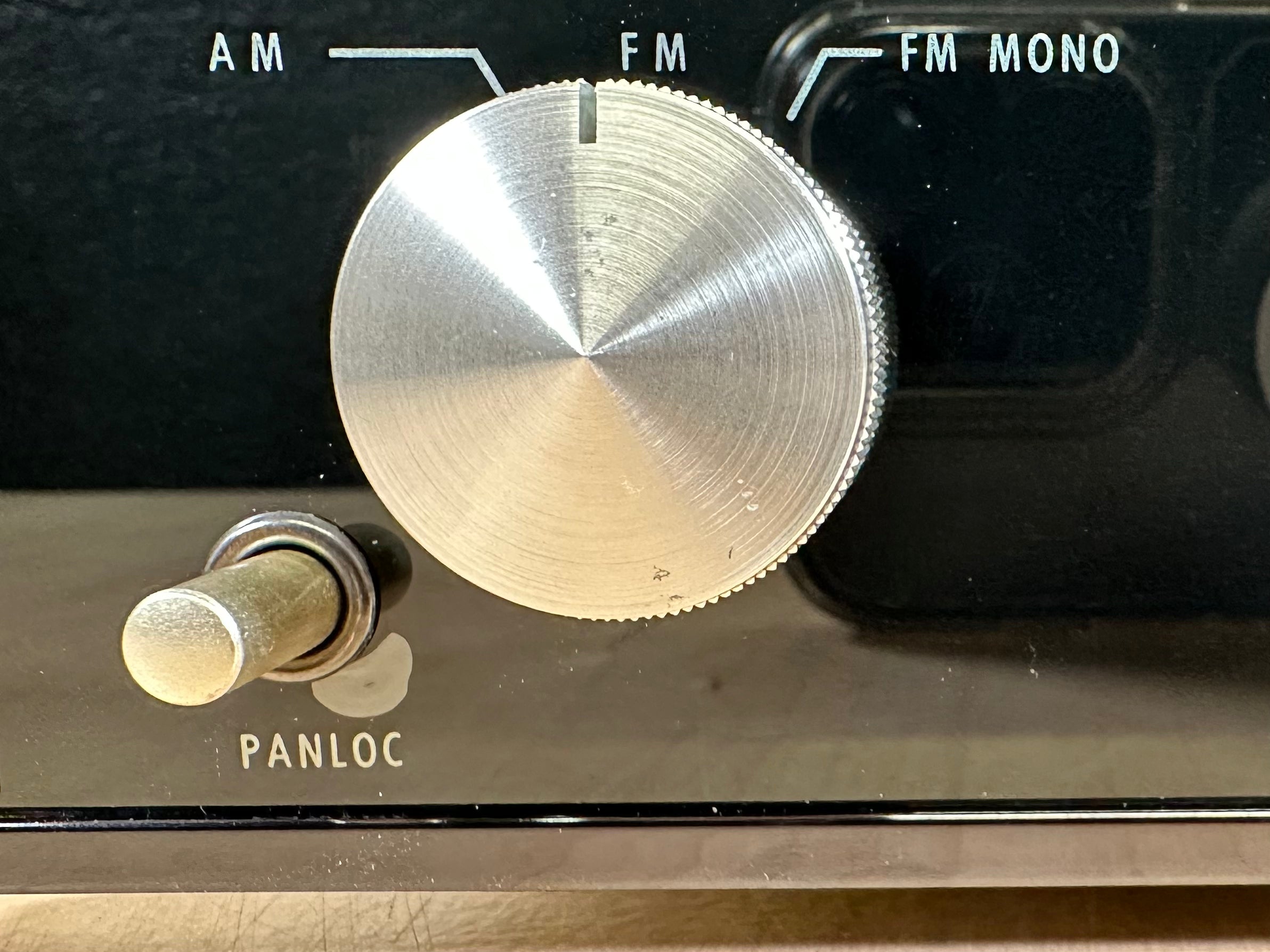 McIntosh Model MR 74 Stereophonic AM/FM Tuner w/New Factory Box