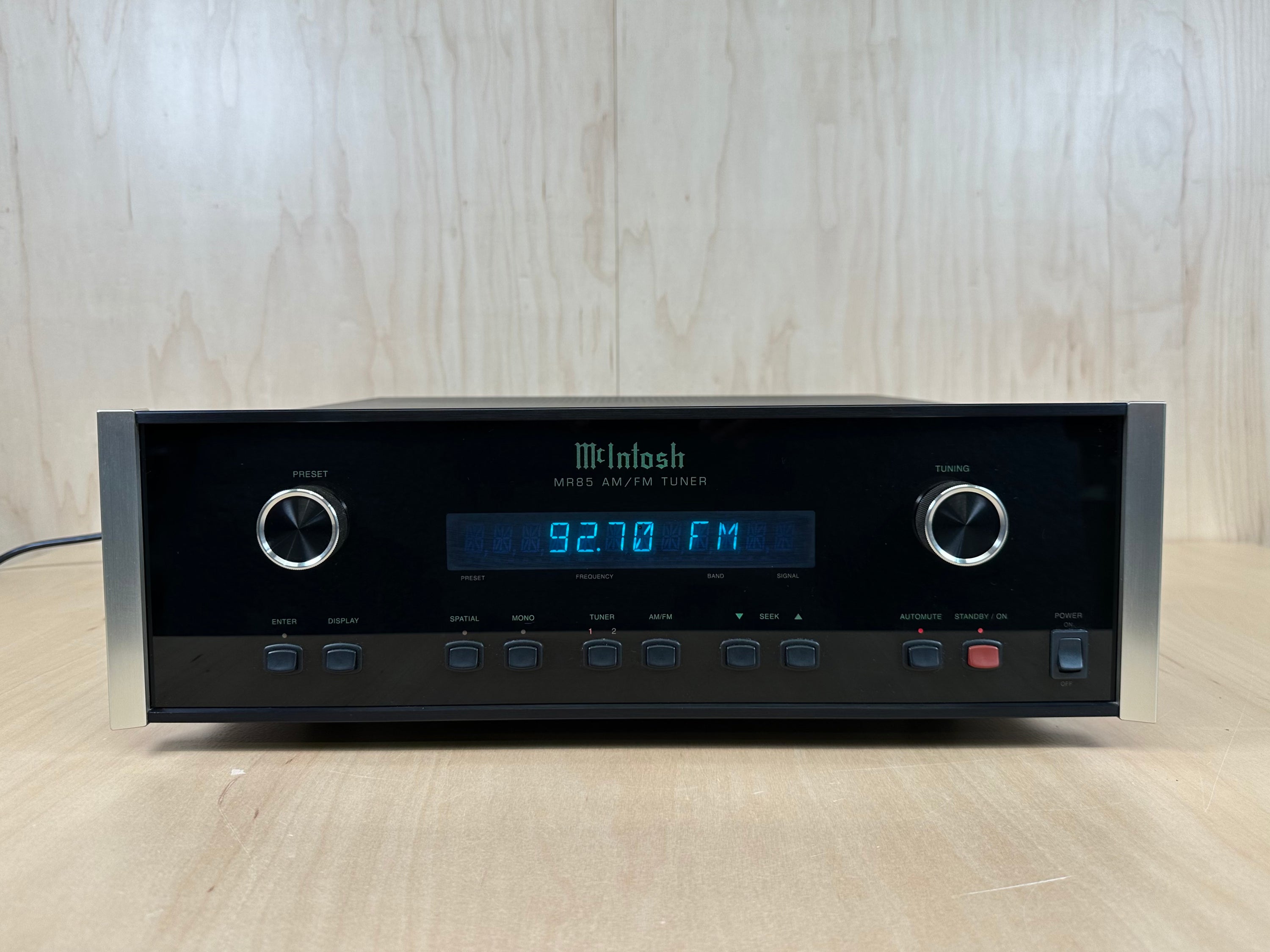 Mcintosh MR85 AM/FM Tuner w/New Factory Box