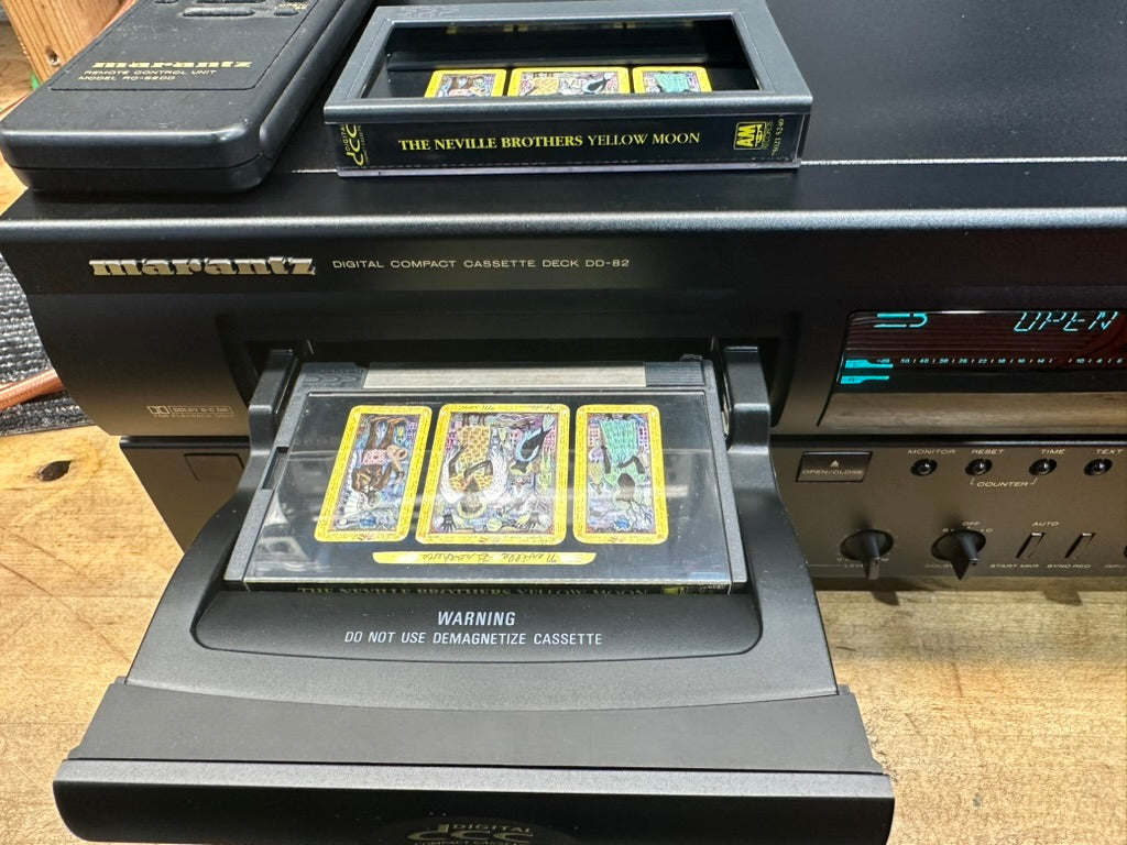 Marantz DD-82 Digital Compact Cassette Deck w/Remote
