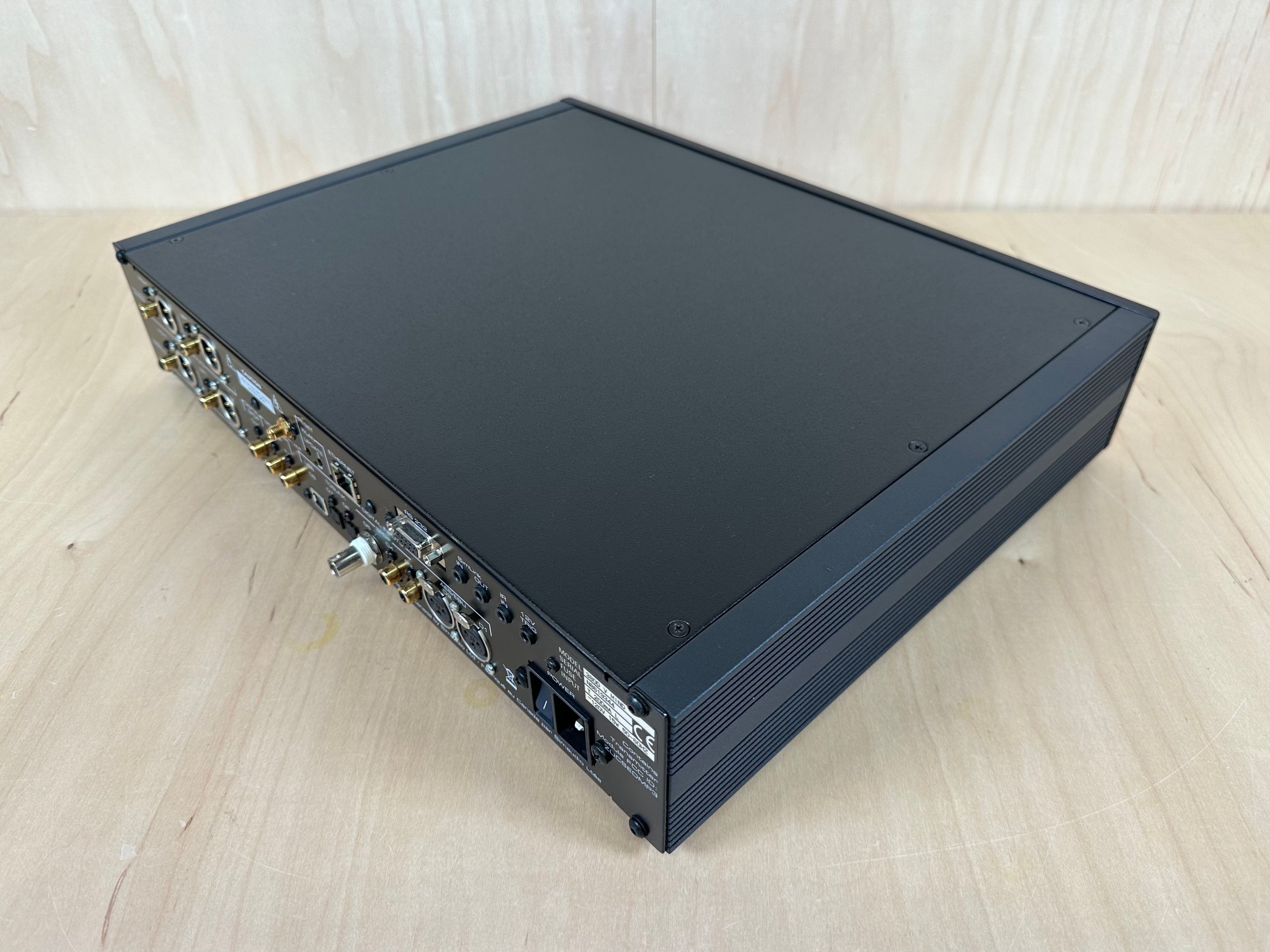 Simaudio Moon 380D V1 DAC w/MiND 1 Streamer, Volume Control, Remote