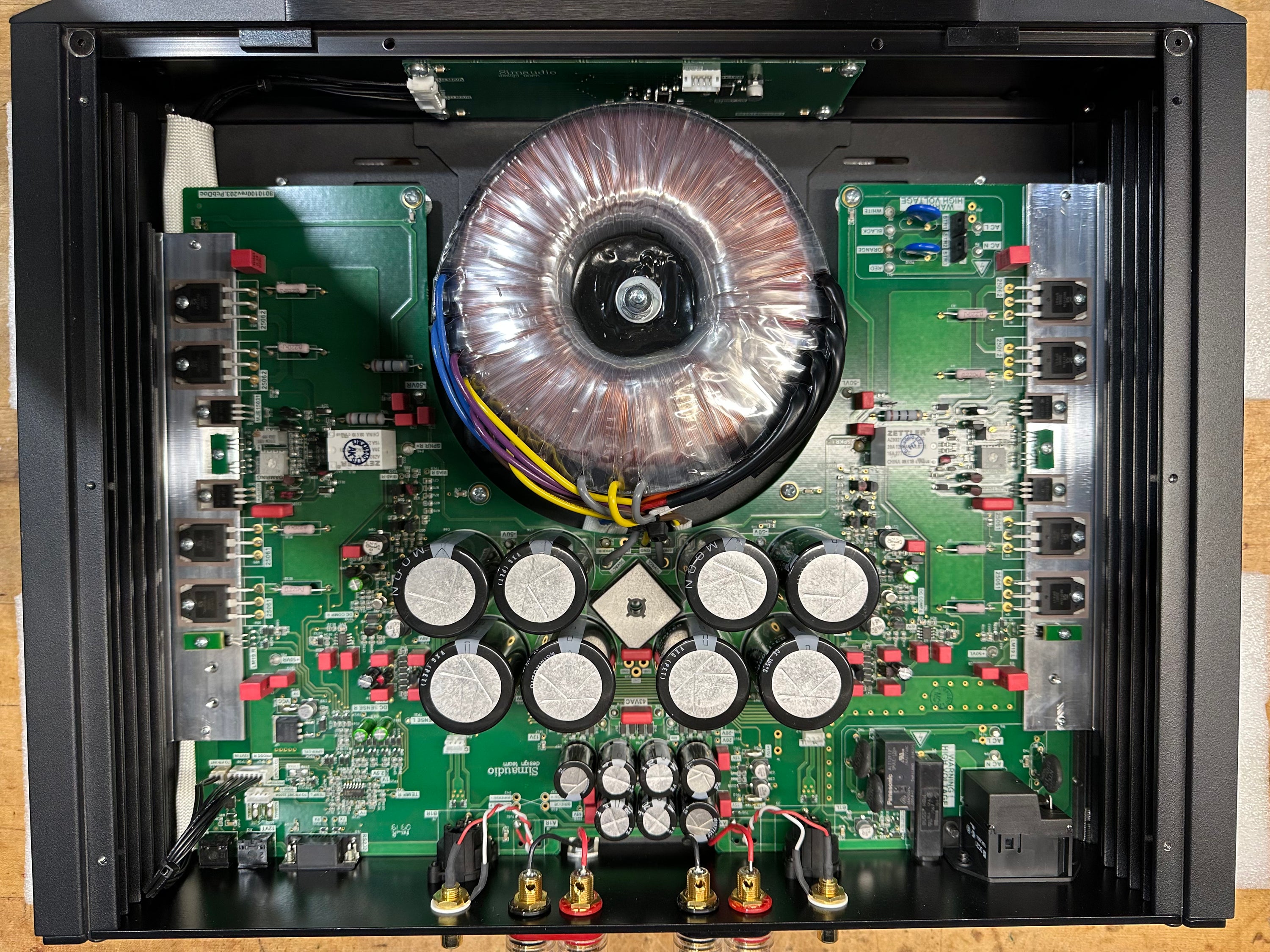 Simaudio Moon 330A Power Amplifier w/Original Box