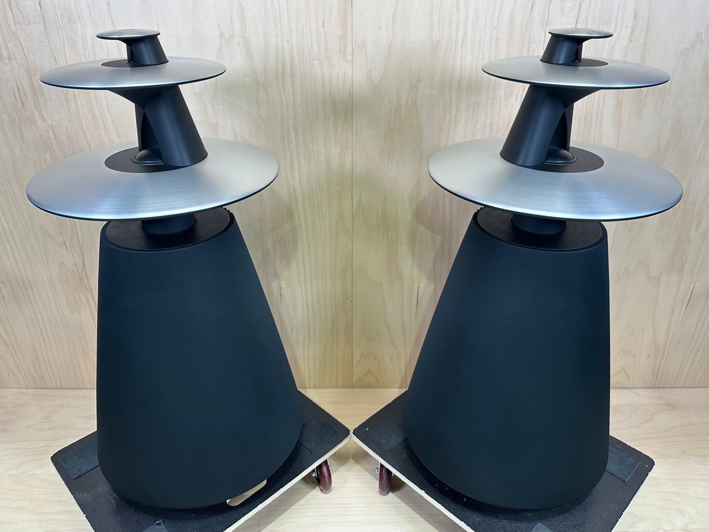 Bang & Olufsen BeoLab 5 Powered Speakers