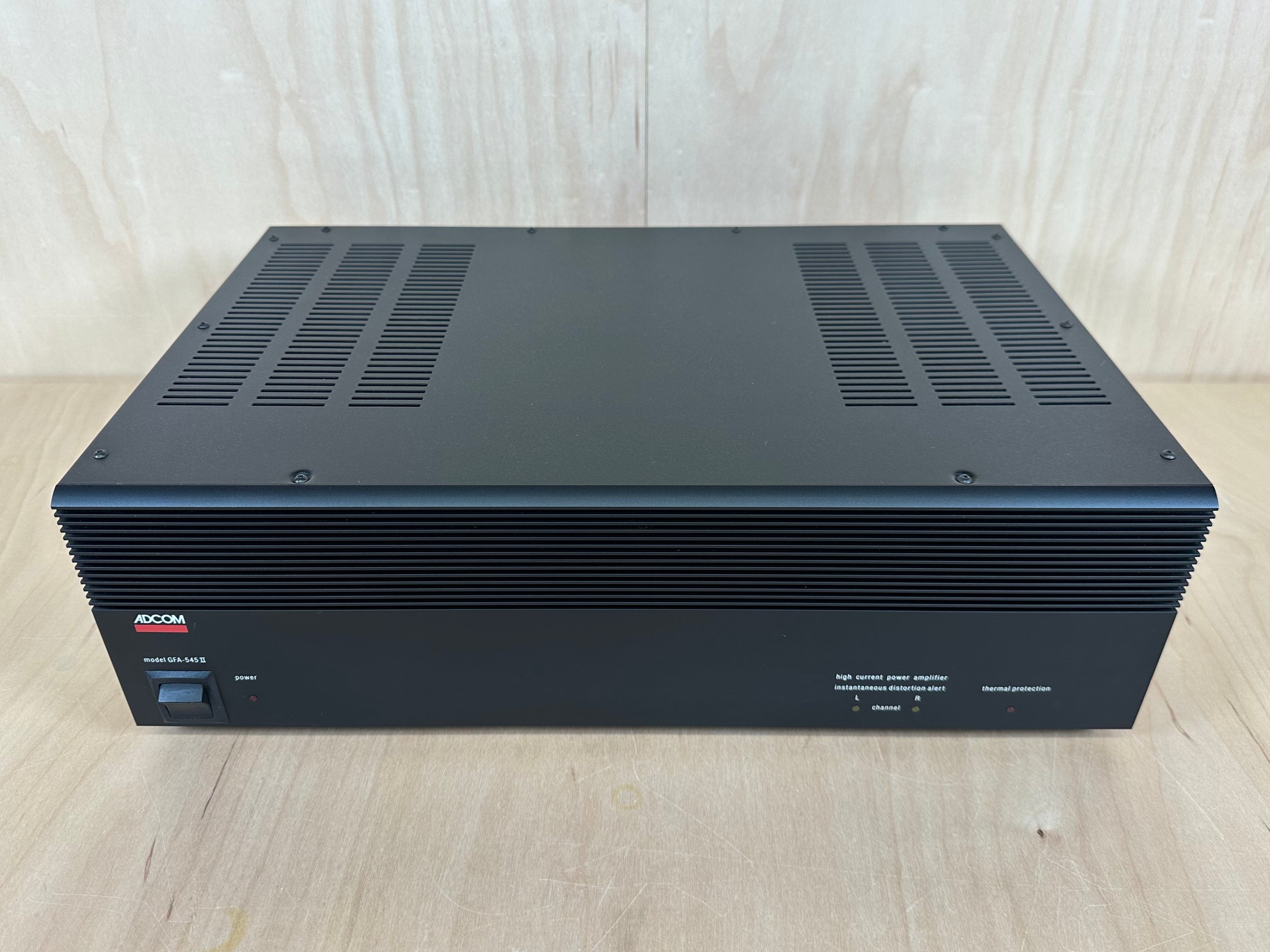 Adcom GFA-545 II Stereo Amplifier