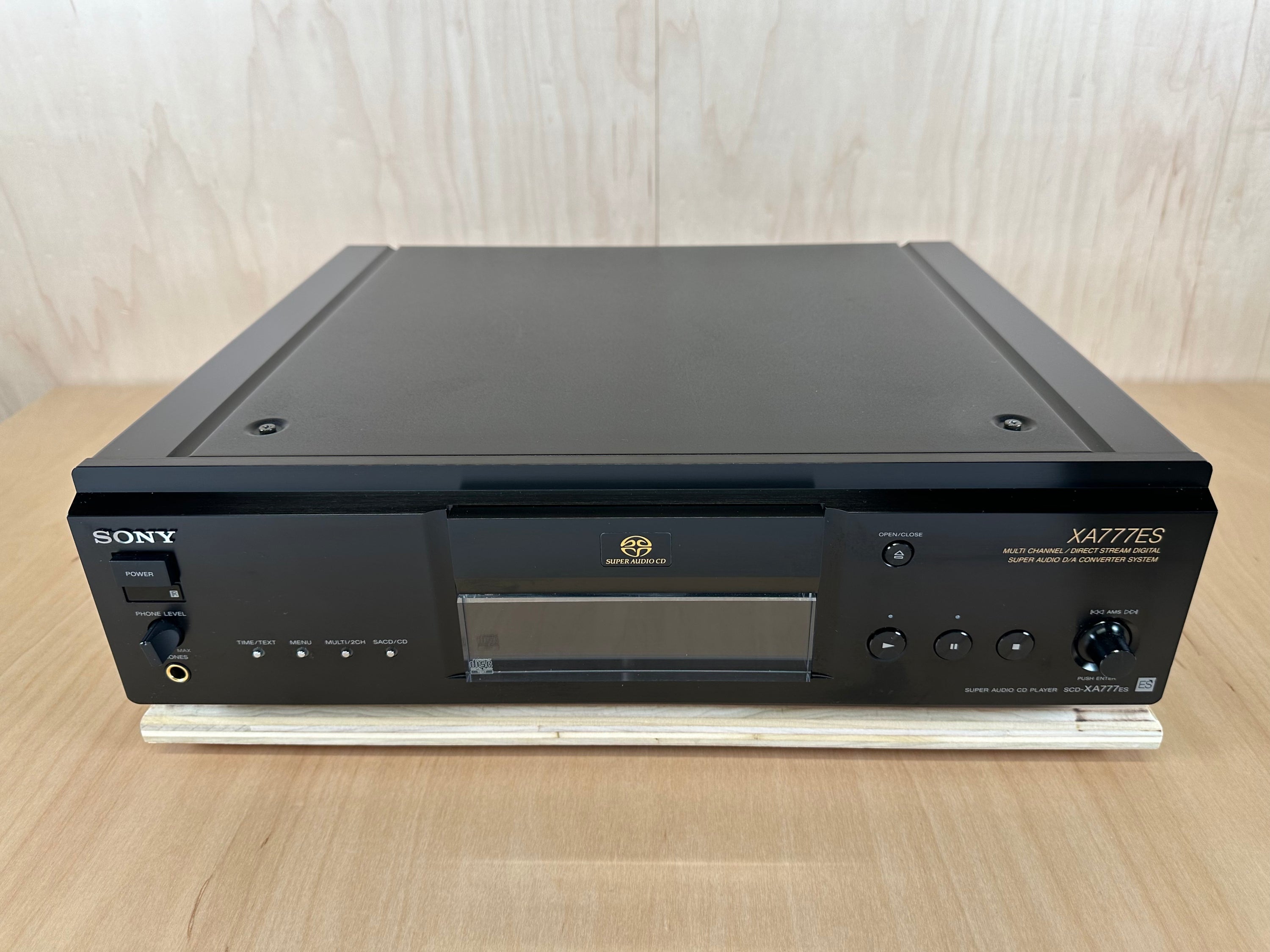 Sony SCD-XA777ES Super Audio CD Player SACD