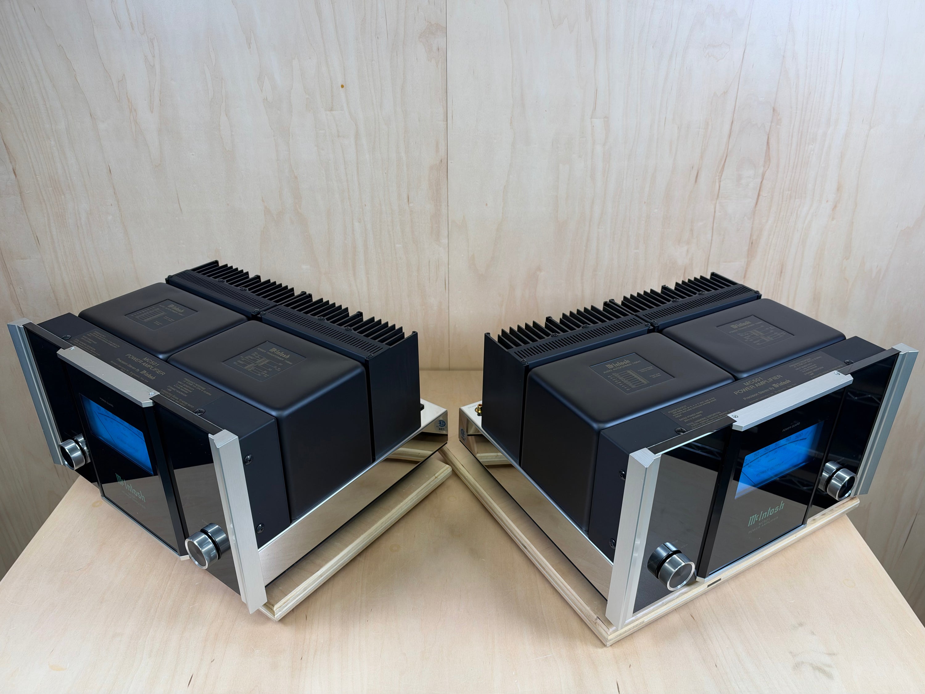 McIntosh MC501 Power Amplifiers w/ Consecutive Serial Numbers