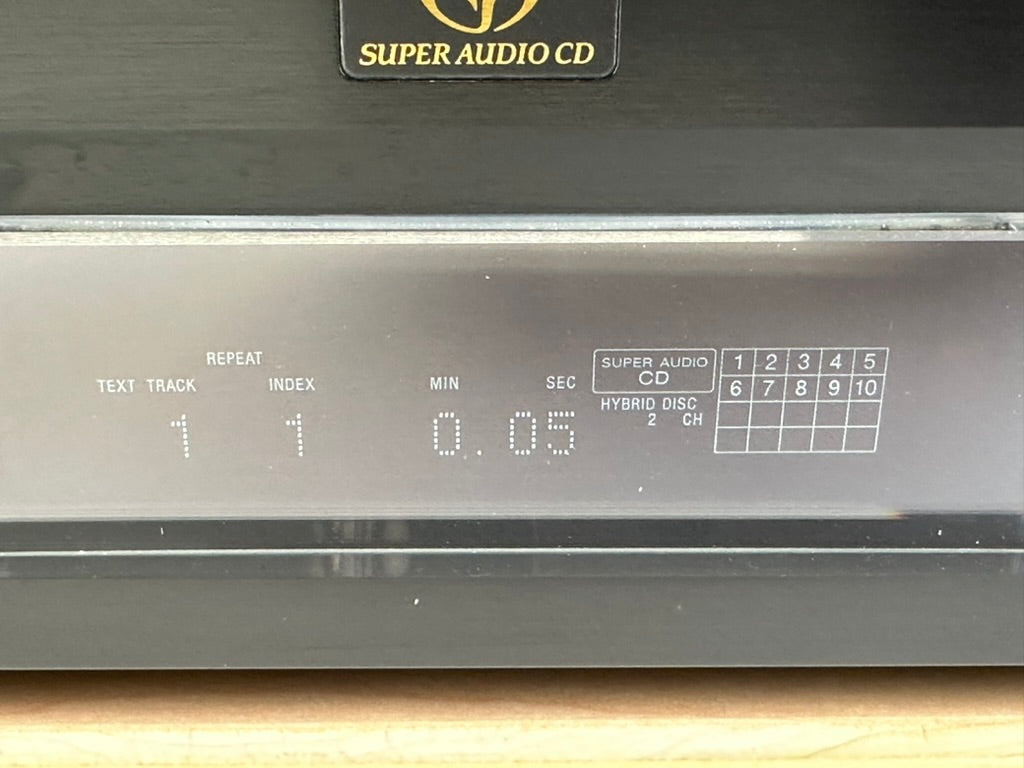 Sony SCD-XA777ES Super Audio CD Player SACD