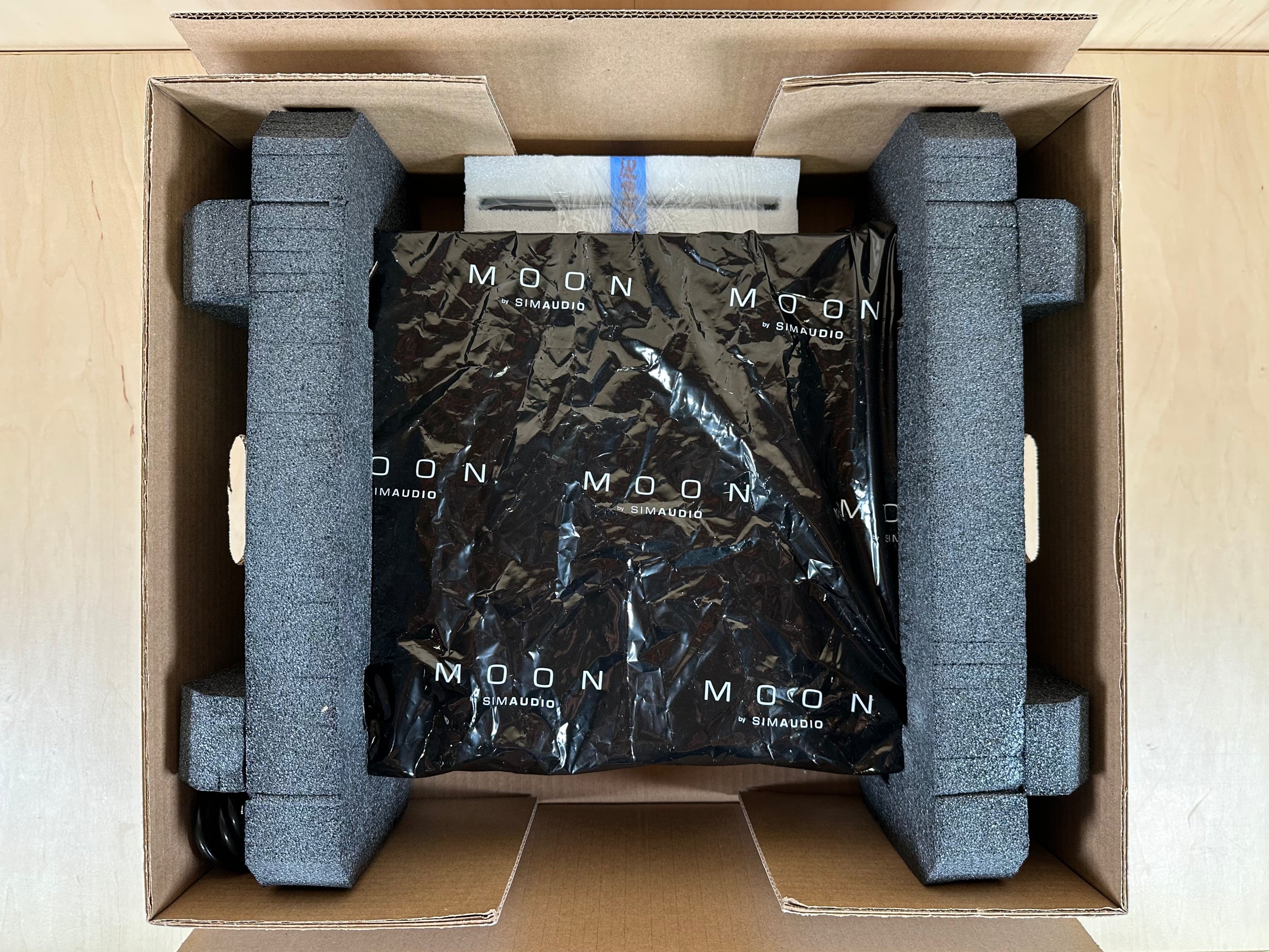 Simaudio Moon 260D CD Transport w/Remote and Original Box