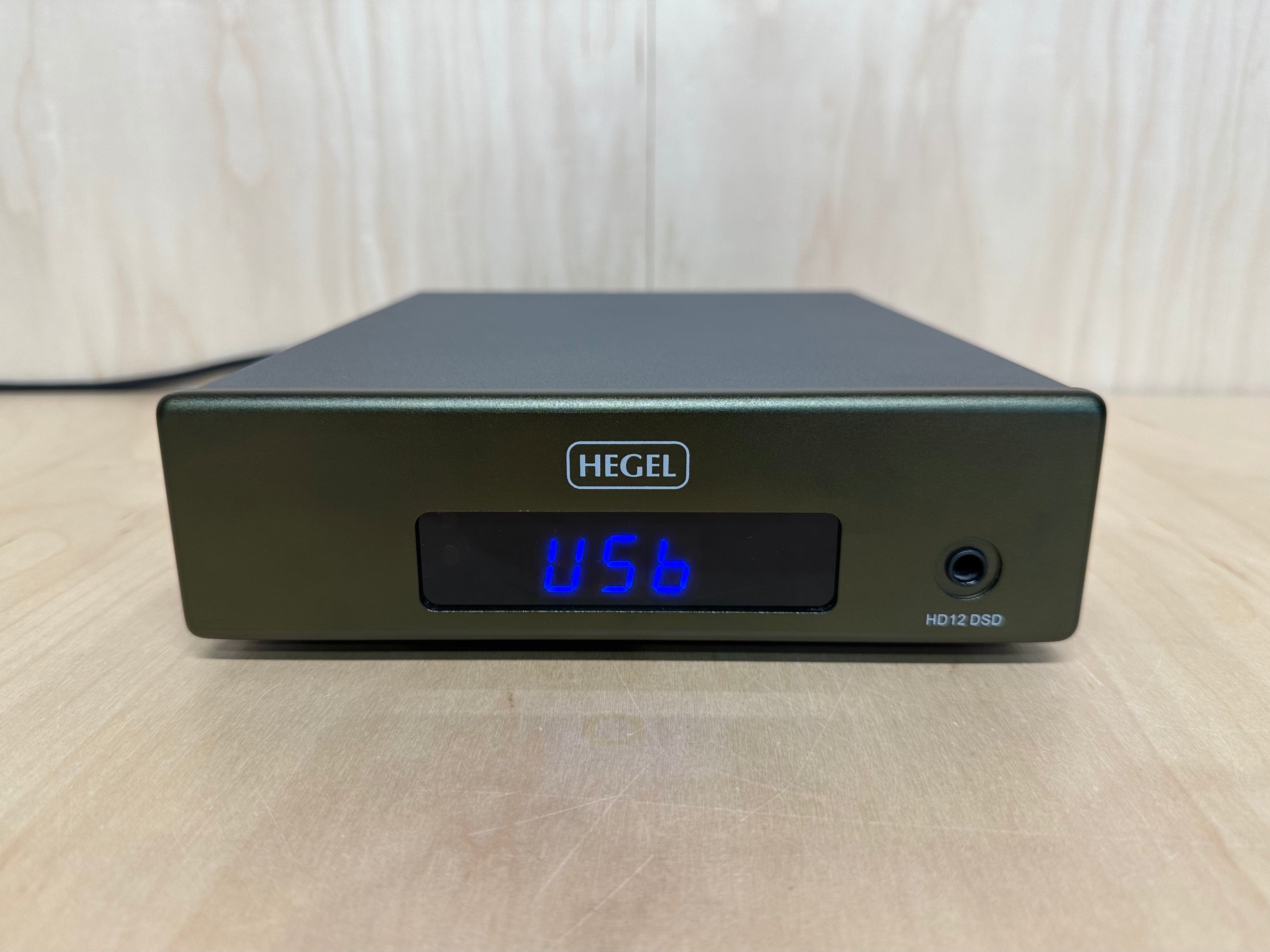 Hegel HD12 DSD DAC and Headphone Amp w/Remote