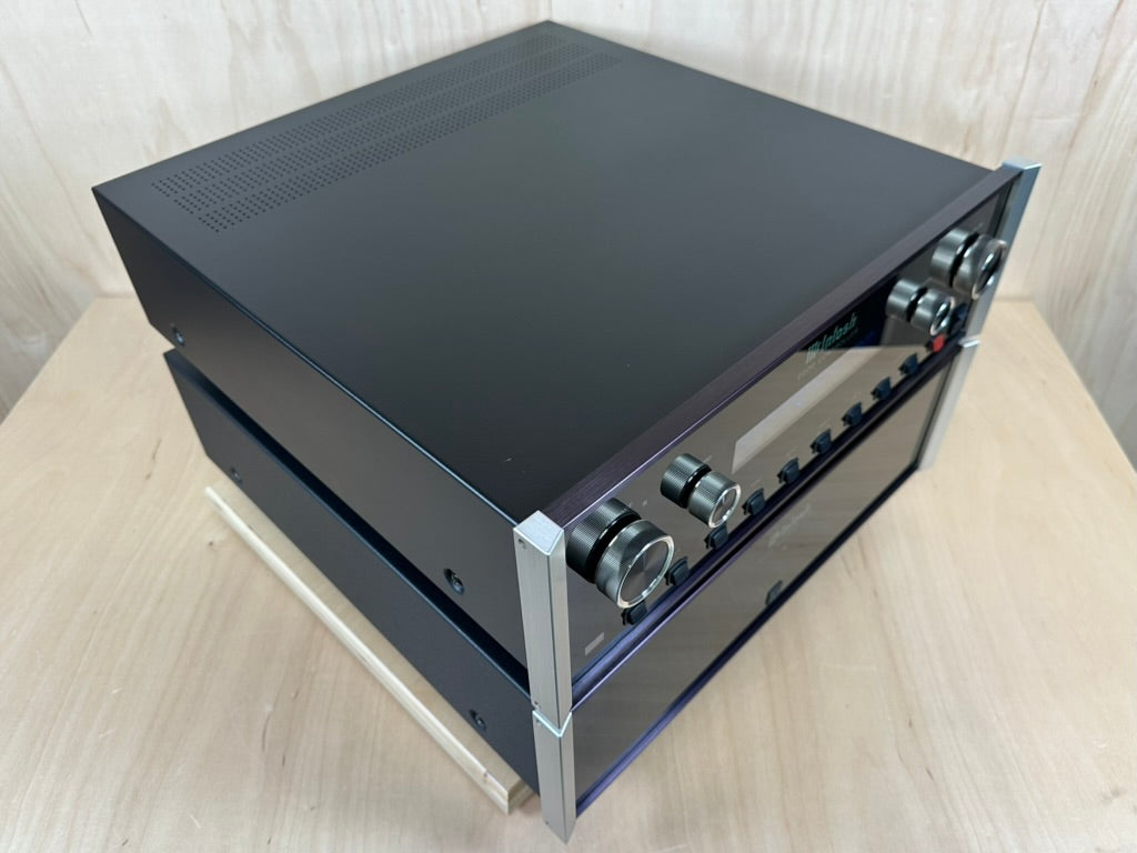 McIntosh C200 Preamplifier and Controller