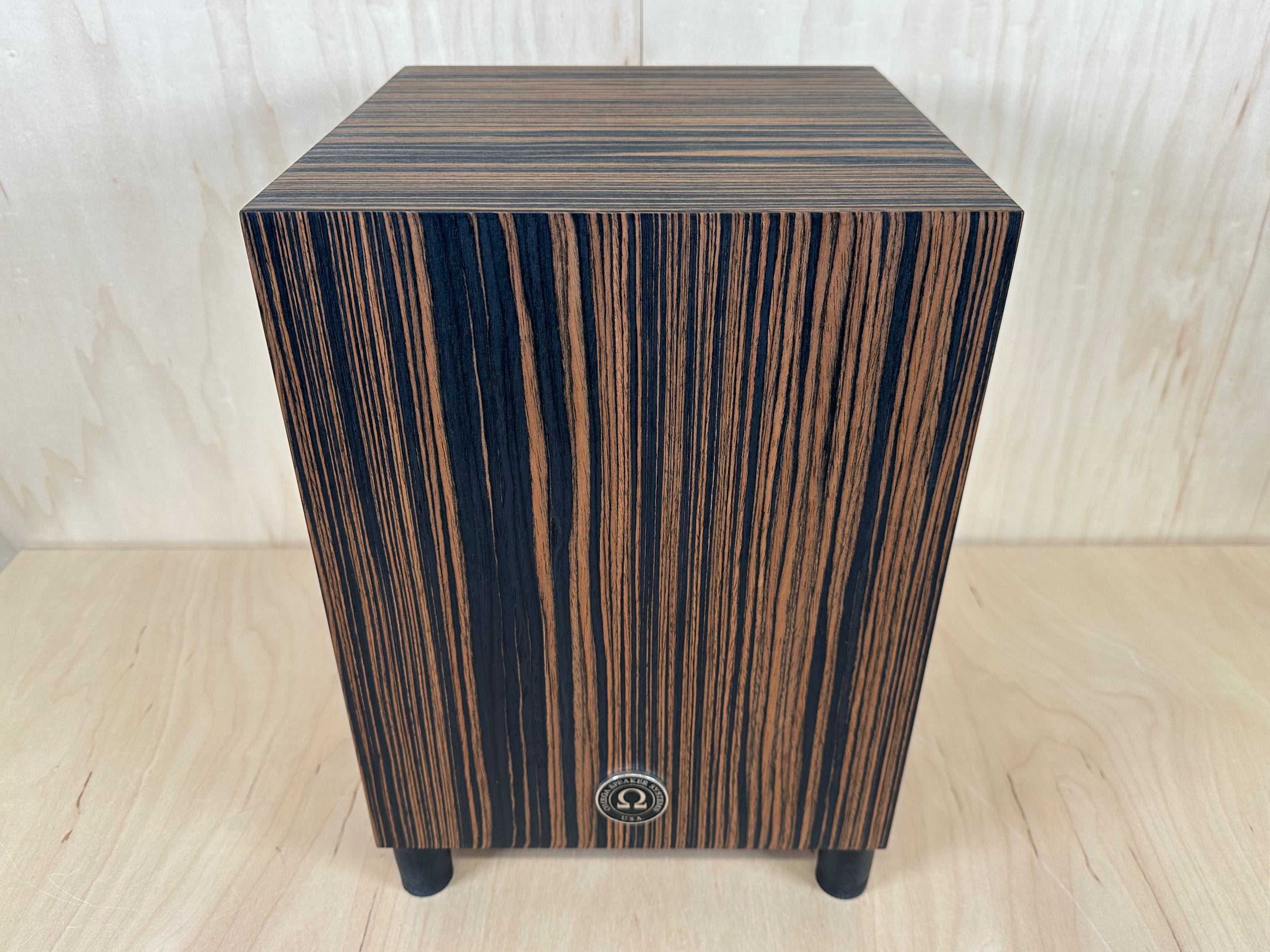 Omega Speaker Systems Deep Hemp 8 Macassar Ebony 2022 Subwoofer