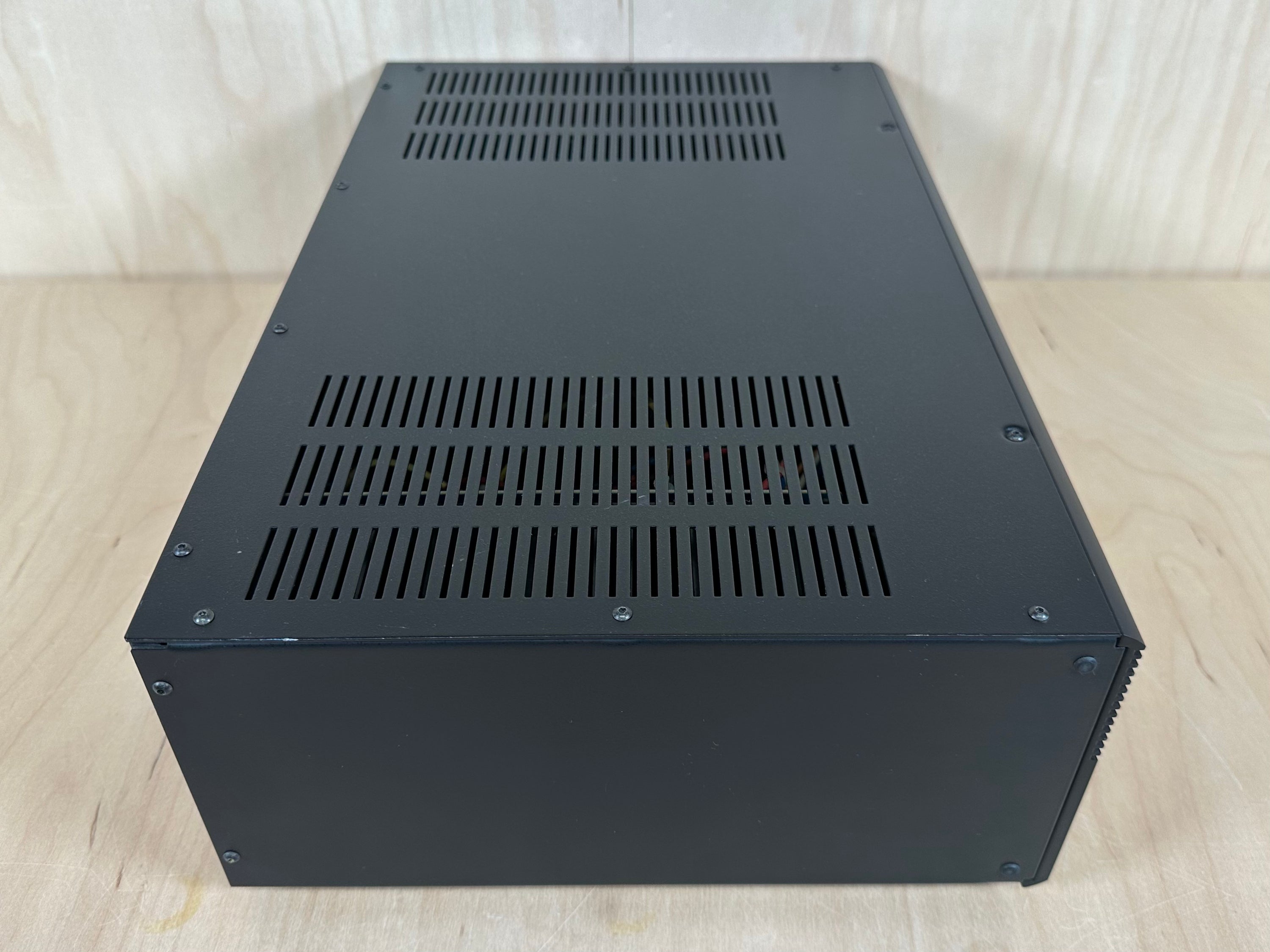 Adcom GFA-545 II Stereo Amplifier