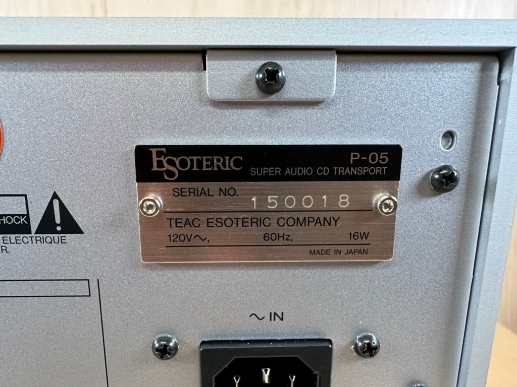 Esoteric P-05 SACD/CD Transport & D-05 DAC – Record Mart HiFi