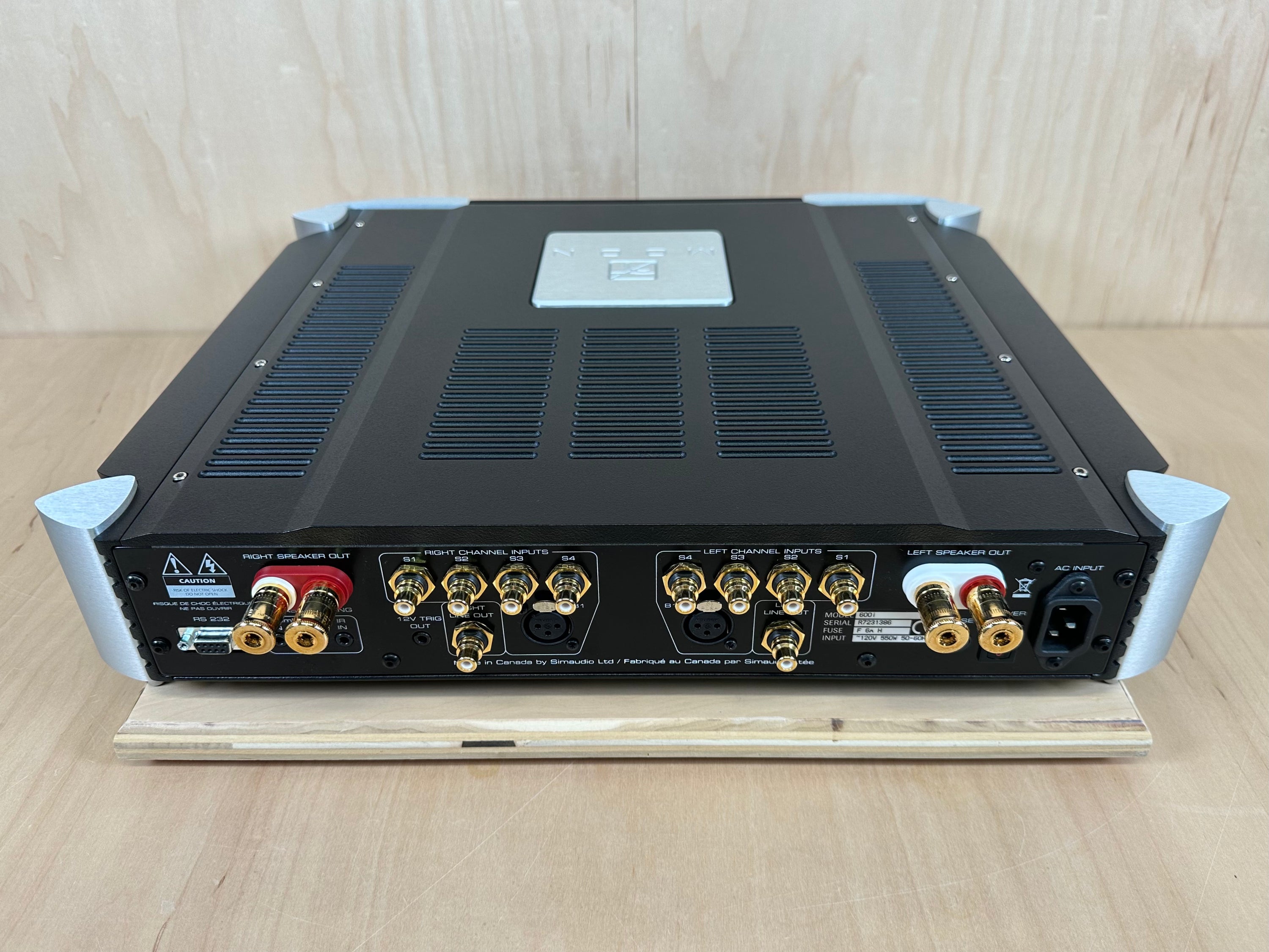 Simaudio Moon 600i Integrated Amplifier