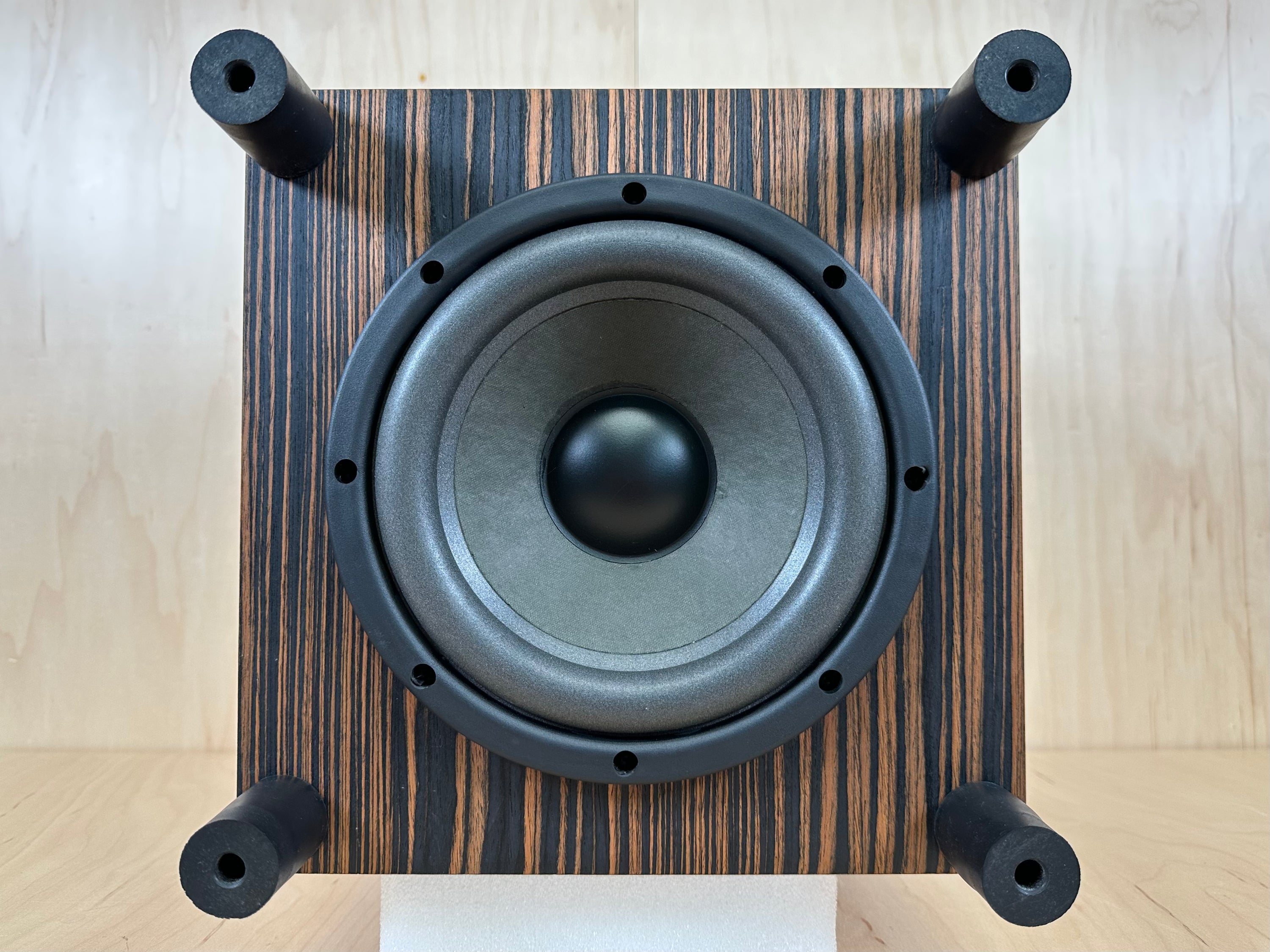 Omega Speaker Systems Deep Hemp 8 Macassar Ebony 2022 Subwoofer