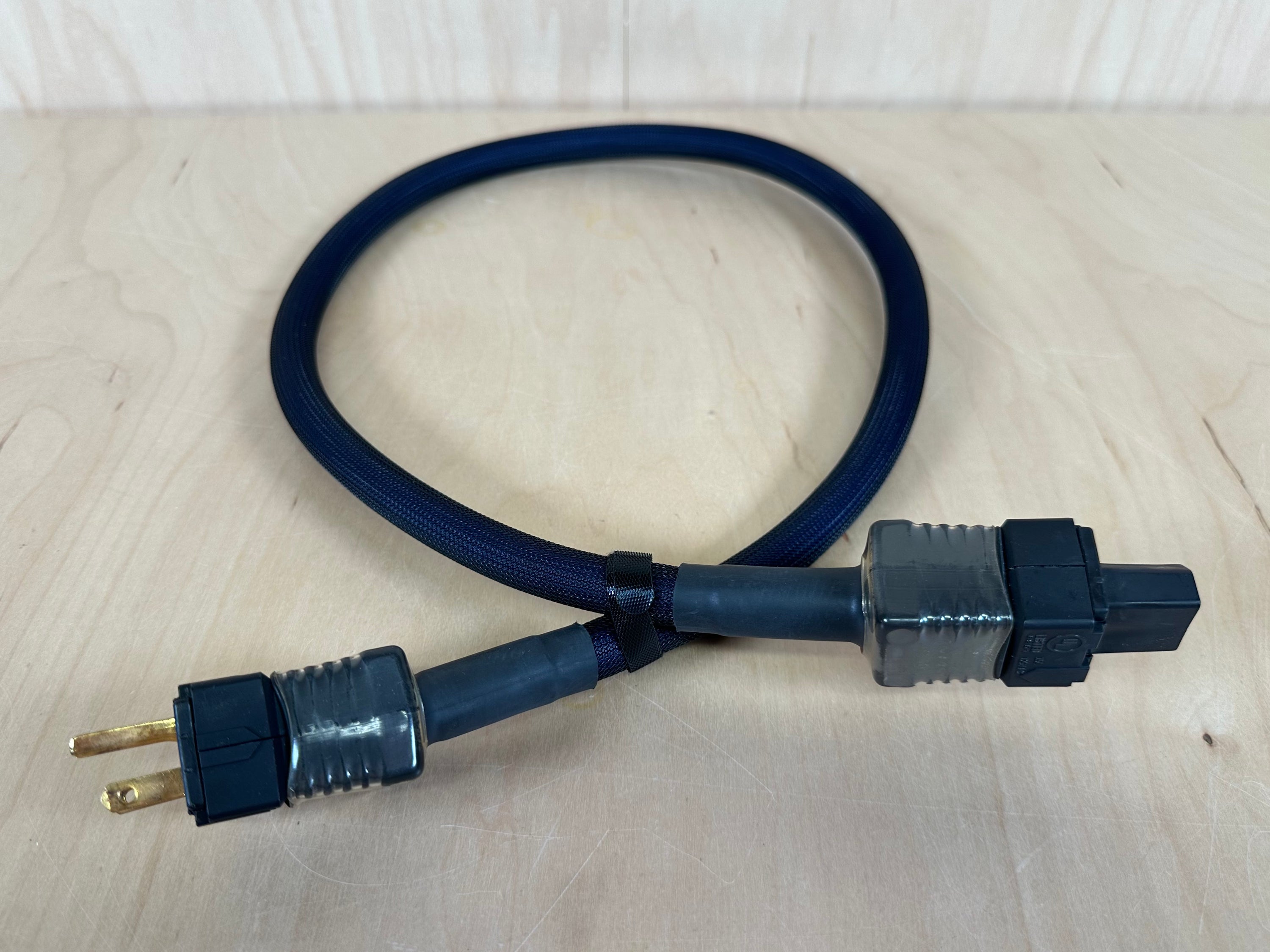 Harmonic Technology Fantasy AC10 Power Cable 1 Meter