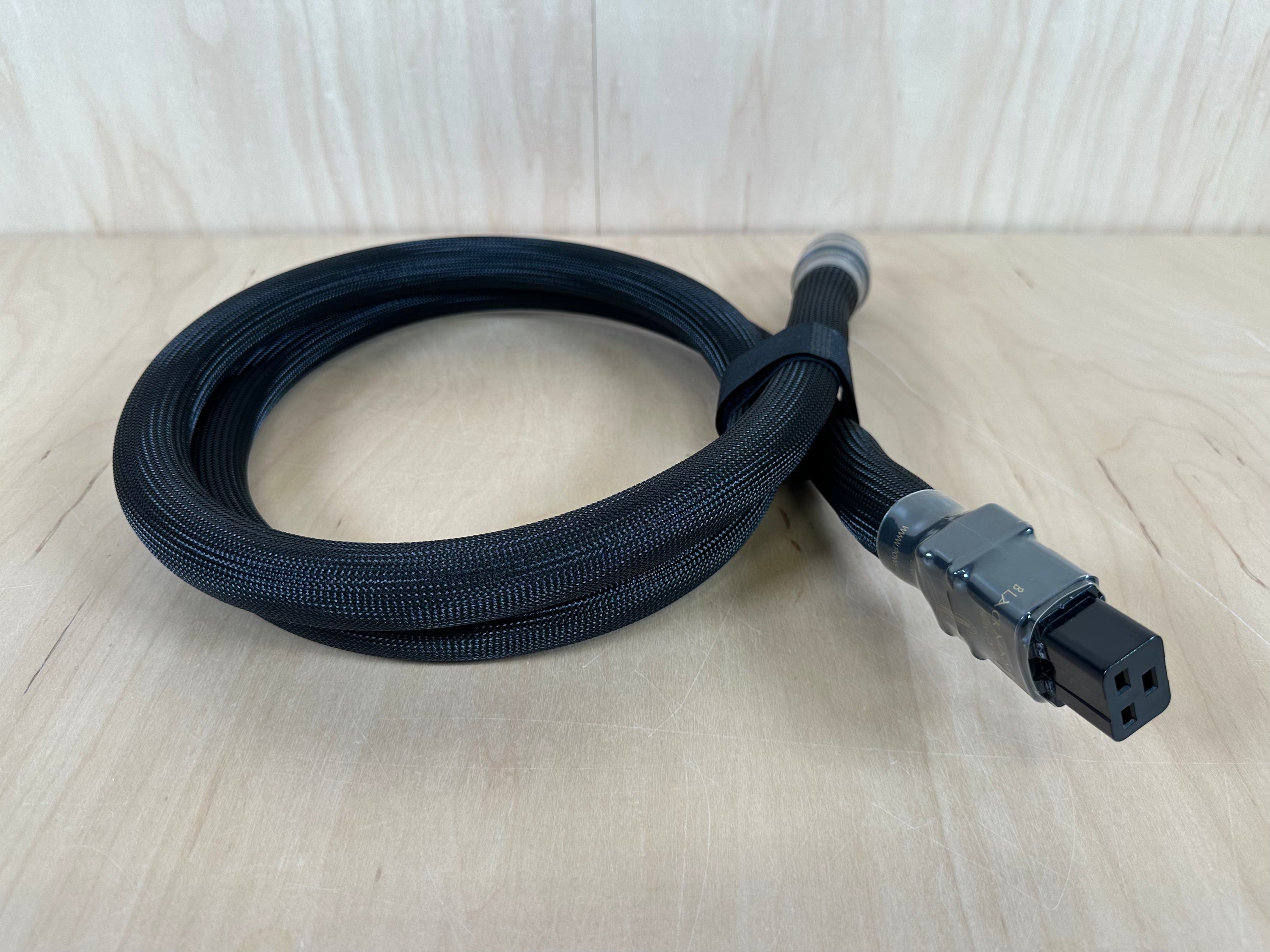 Shunyata Research Black Mamba HC Helix CX Series C19 AC Cord 1.75 Meters