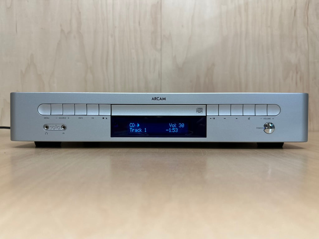 ARCAM Solo Music System AM/FM Receiver w/ Built in CD Player Orig Box