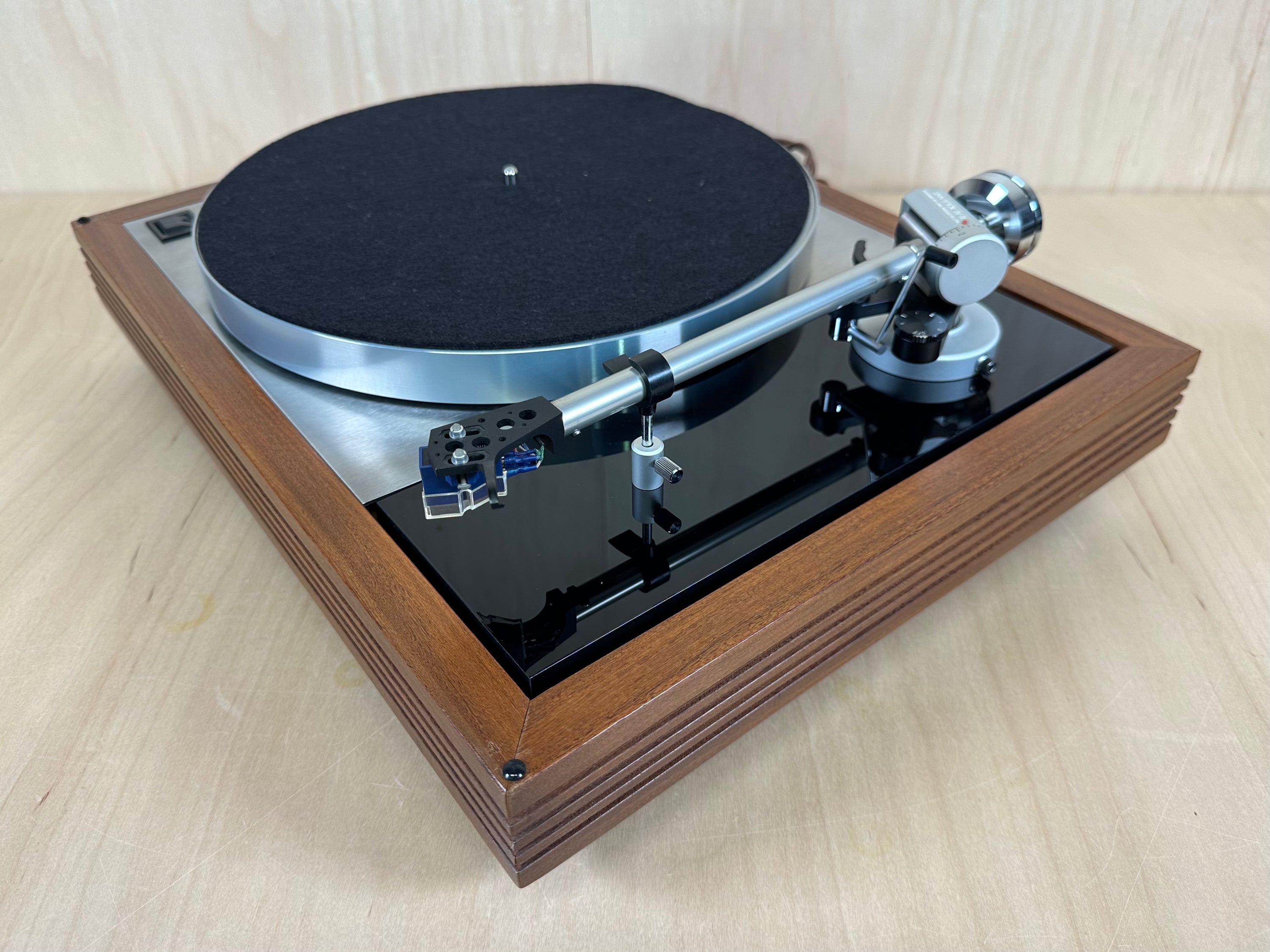 Linn LP12 Turntable w/Linn Ittok LV II Serviced