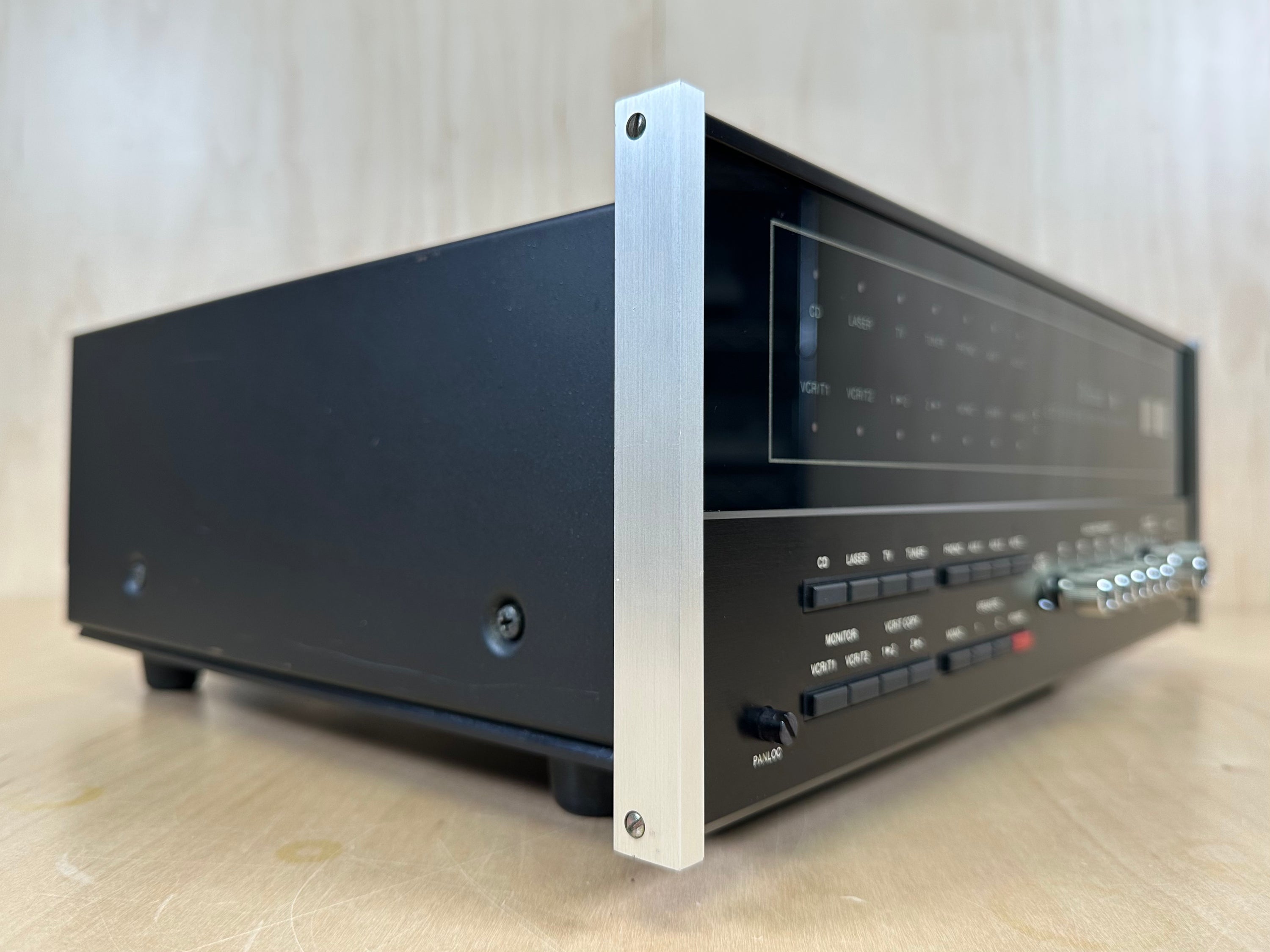 McIntosh C37 System Control Center Preamp