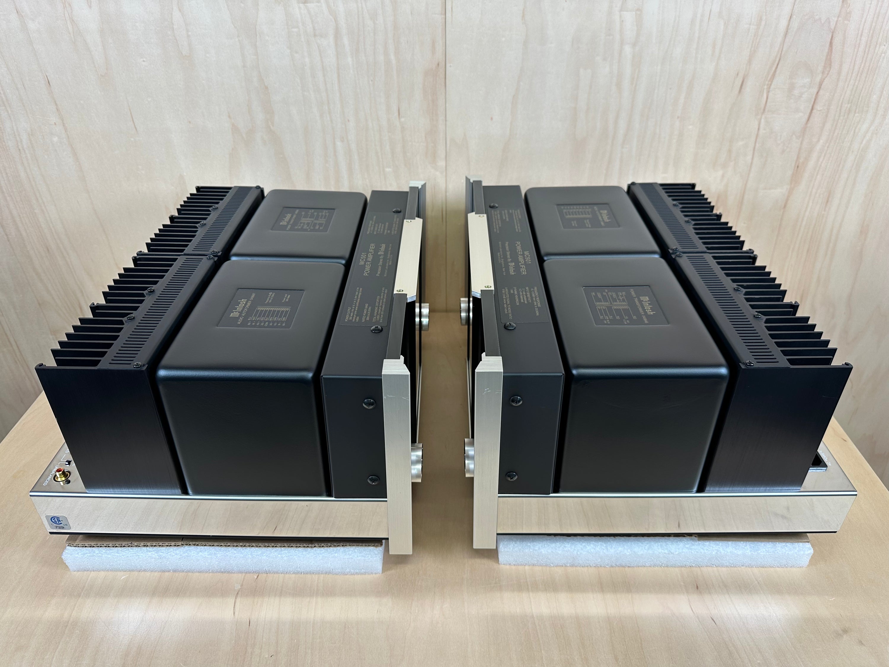 McIntosh MC501 Power Amplifiers (pair)