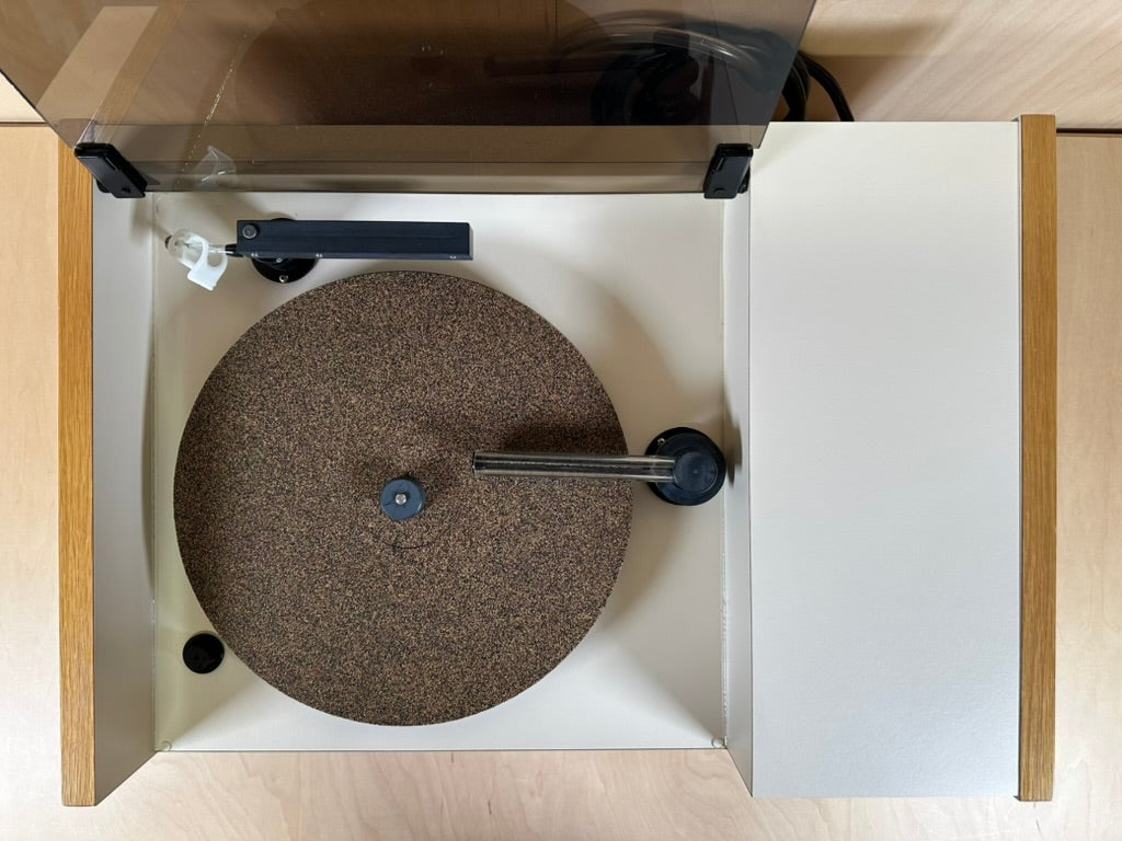 VPI HW-17 Semi Automatic Record Cleaner Serviced