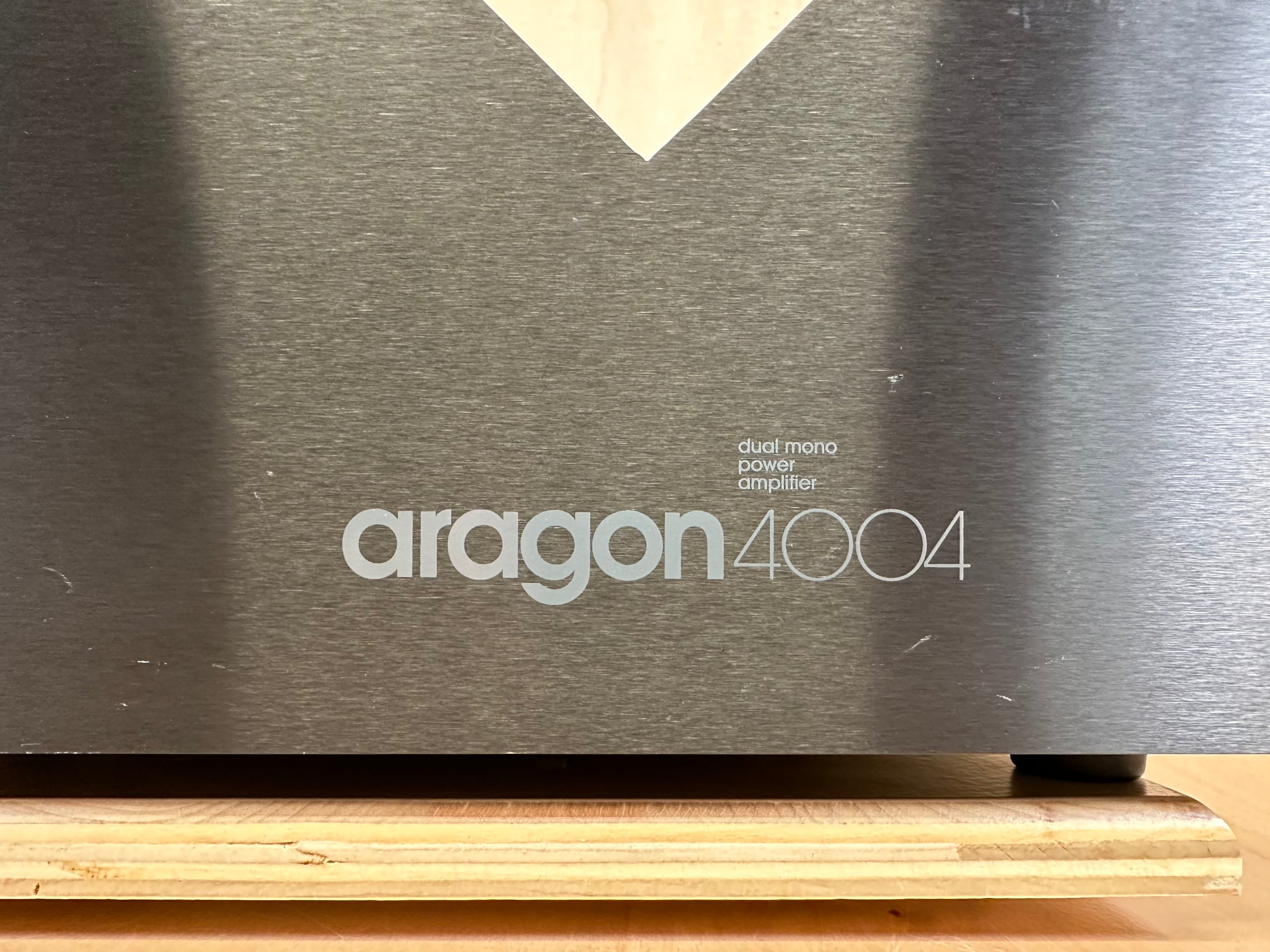 Aragon 4004 Mark II Dual Mono Power Amplifier