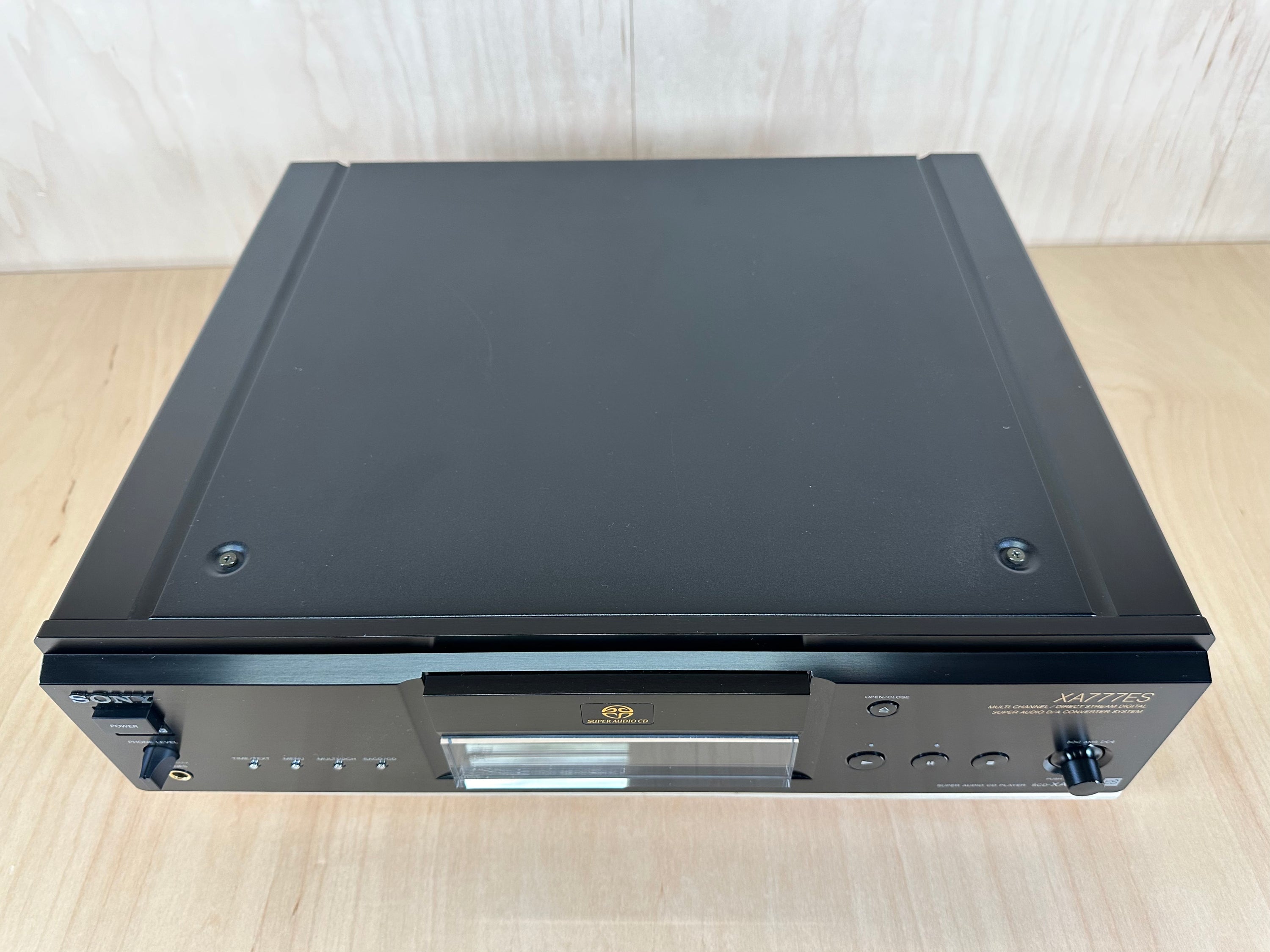 Sony SCD-XA777ES Super Audio CD Player SACD