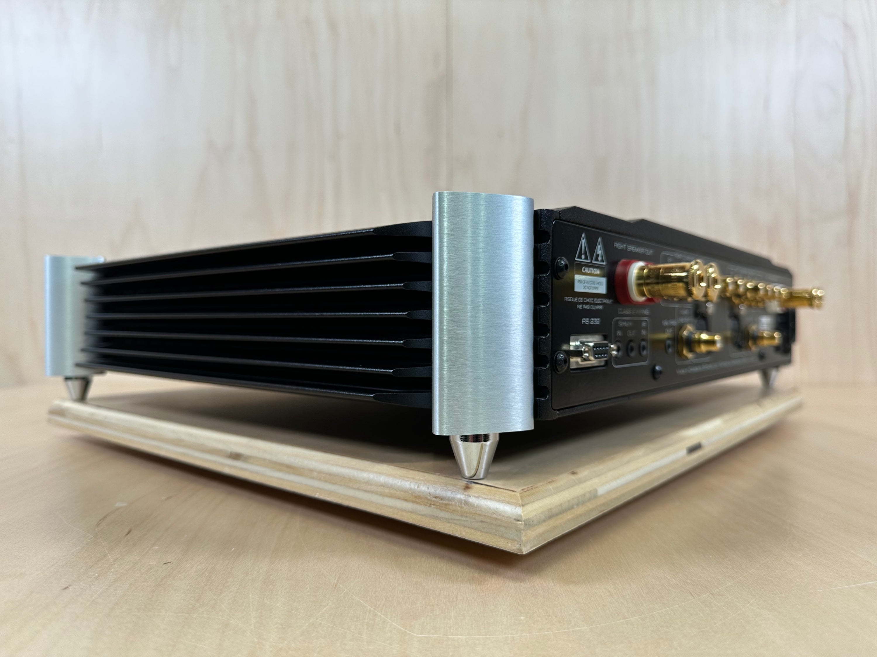 Simaudio Moon 600i Integrated Amplifier