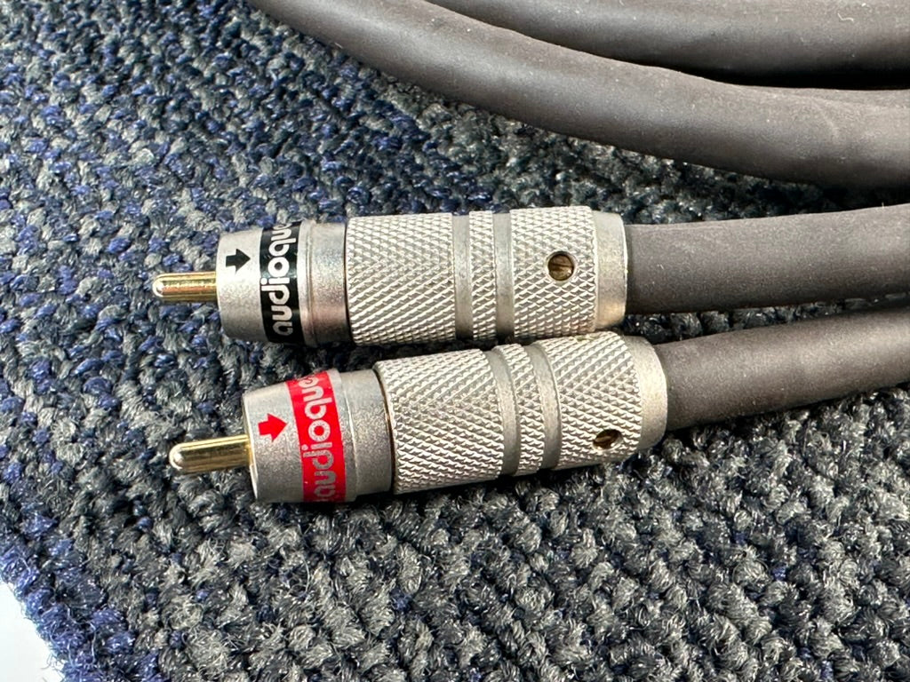 AudioQuest Topaz X2 Hyperlitz RCA Interconnects 2 Meter Pair