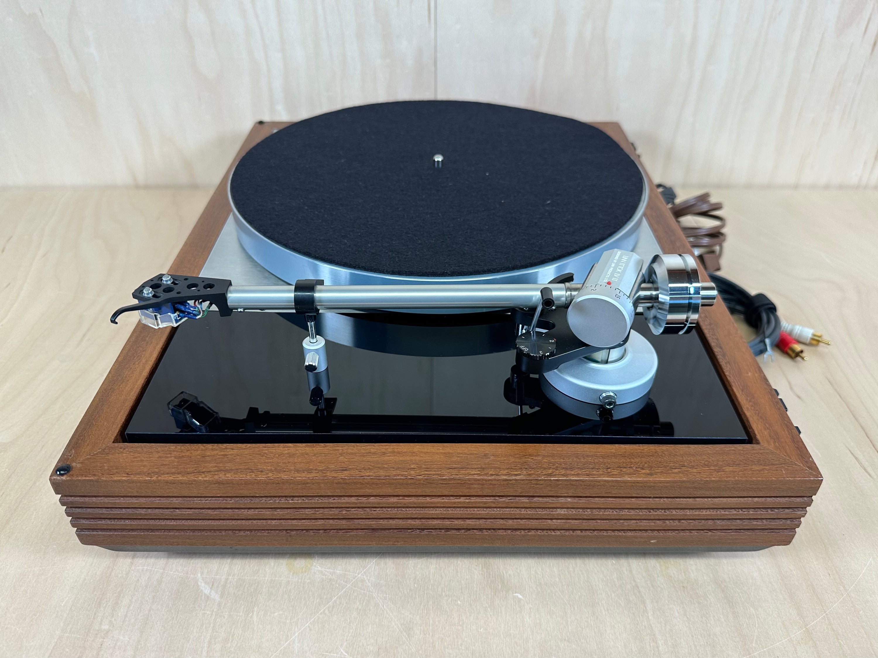 Linn LP12 Turntable w/Linn Ittok LV II Serviced