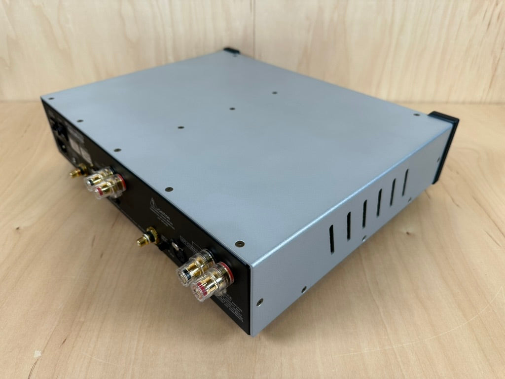 Wyred 4 Sound Ice Cube Model ST-500 Stereo Amplifier