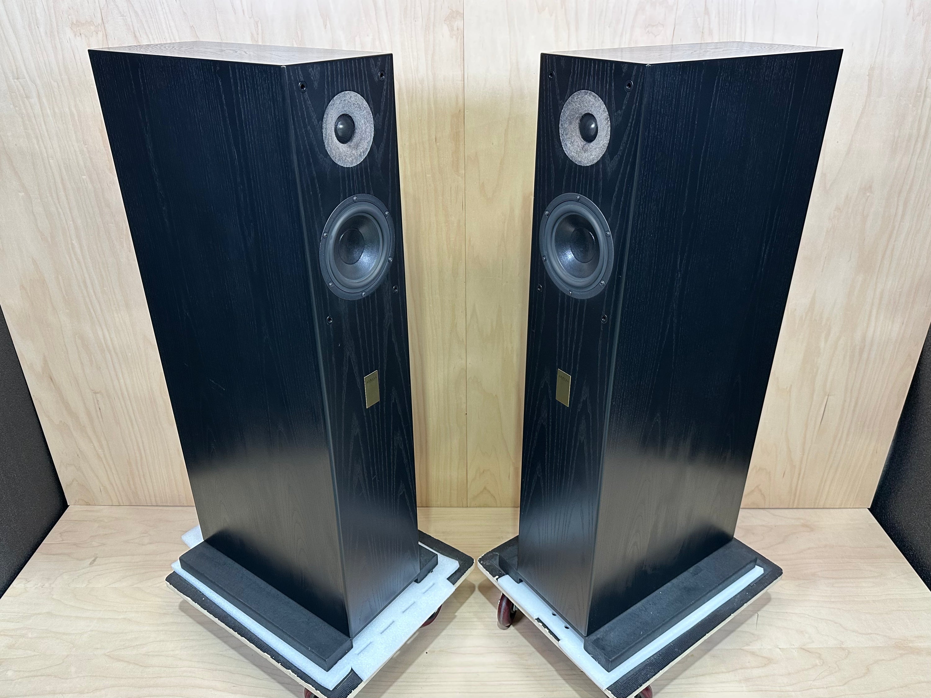 Aerial Acoustics Model 8 Speakers